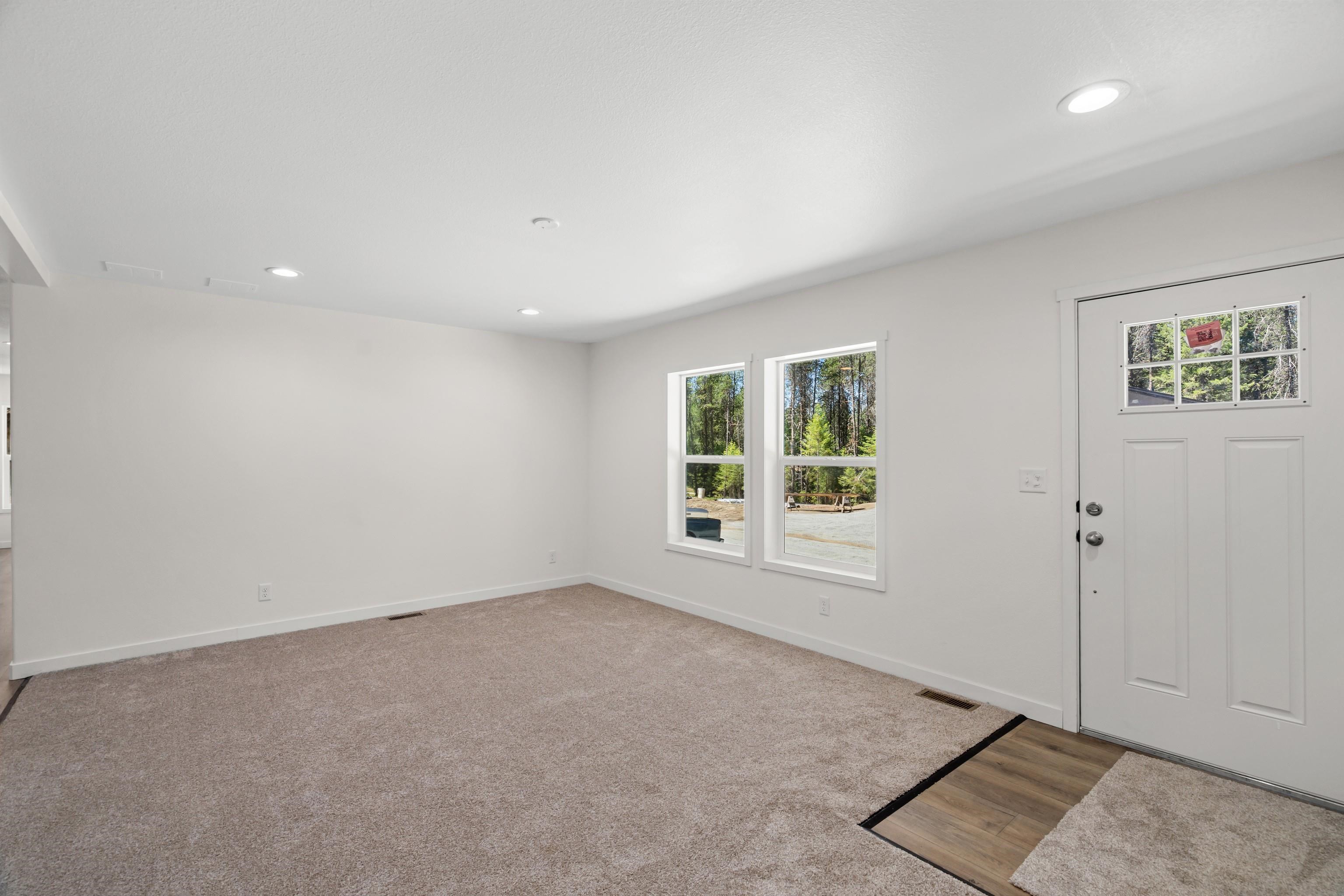 642 Diamond Dr - Photo 12