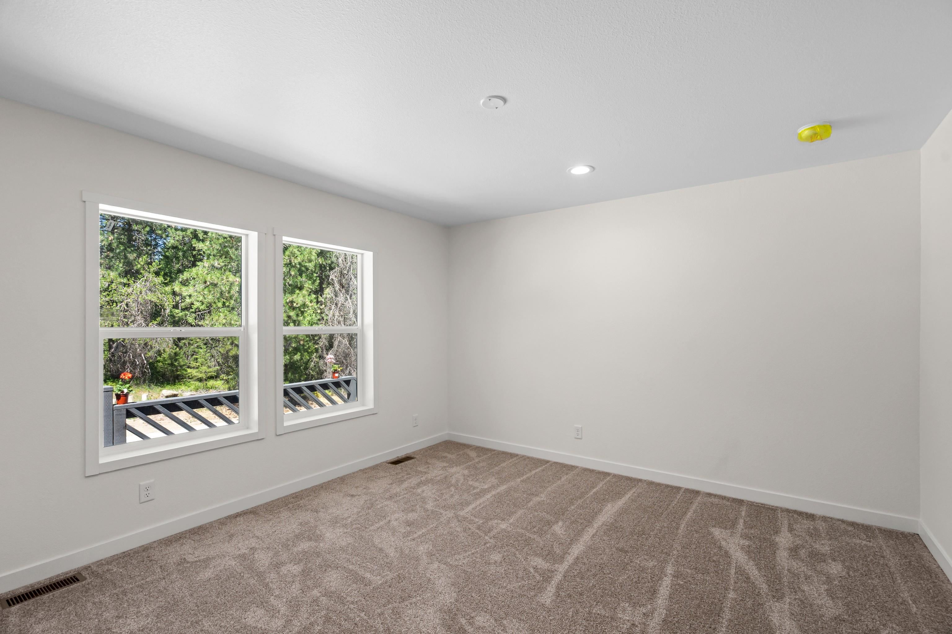 642 Diamond Dr - Photo 13