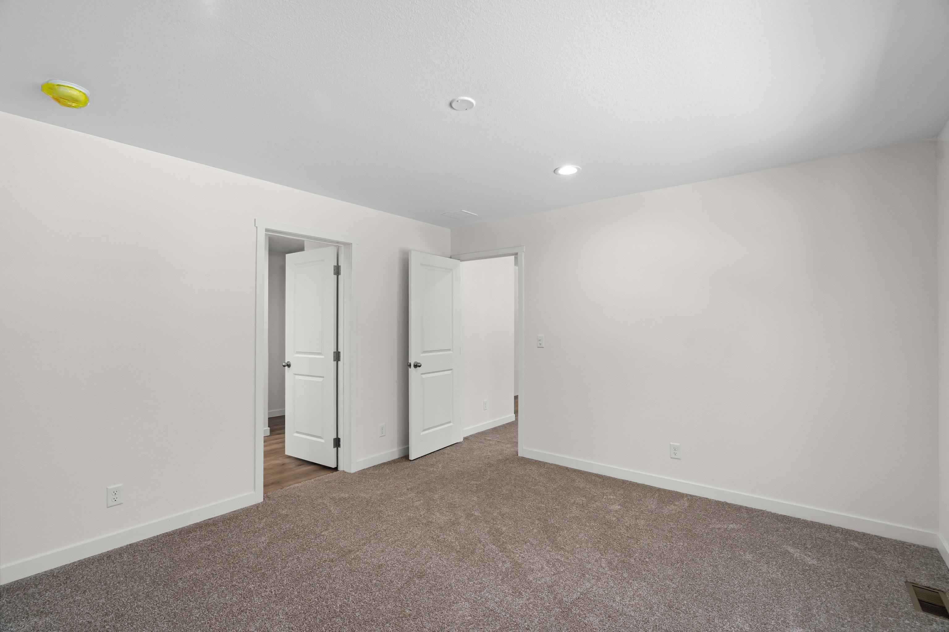642 Diamond Dr - Photo 14