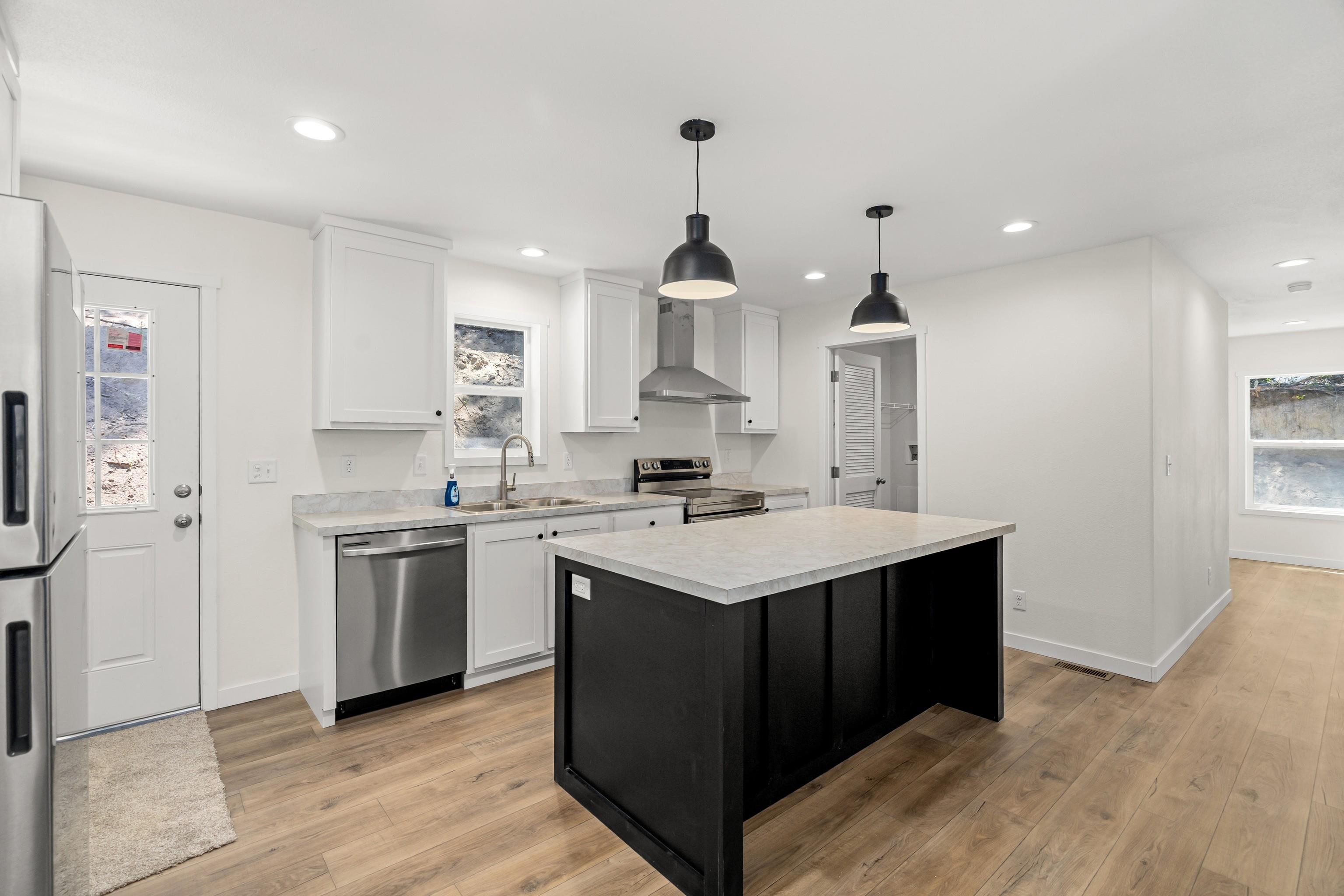 642 Diamond Dr - Photo 19