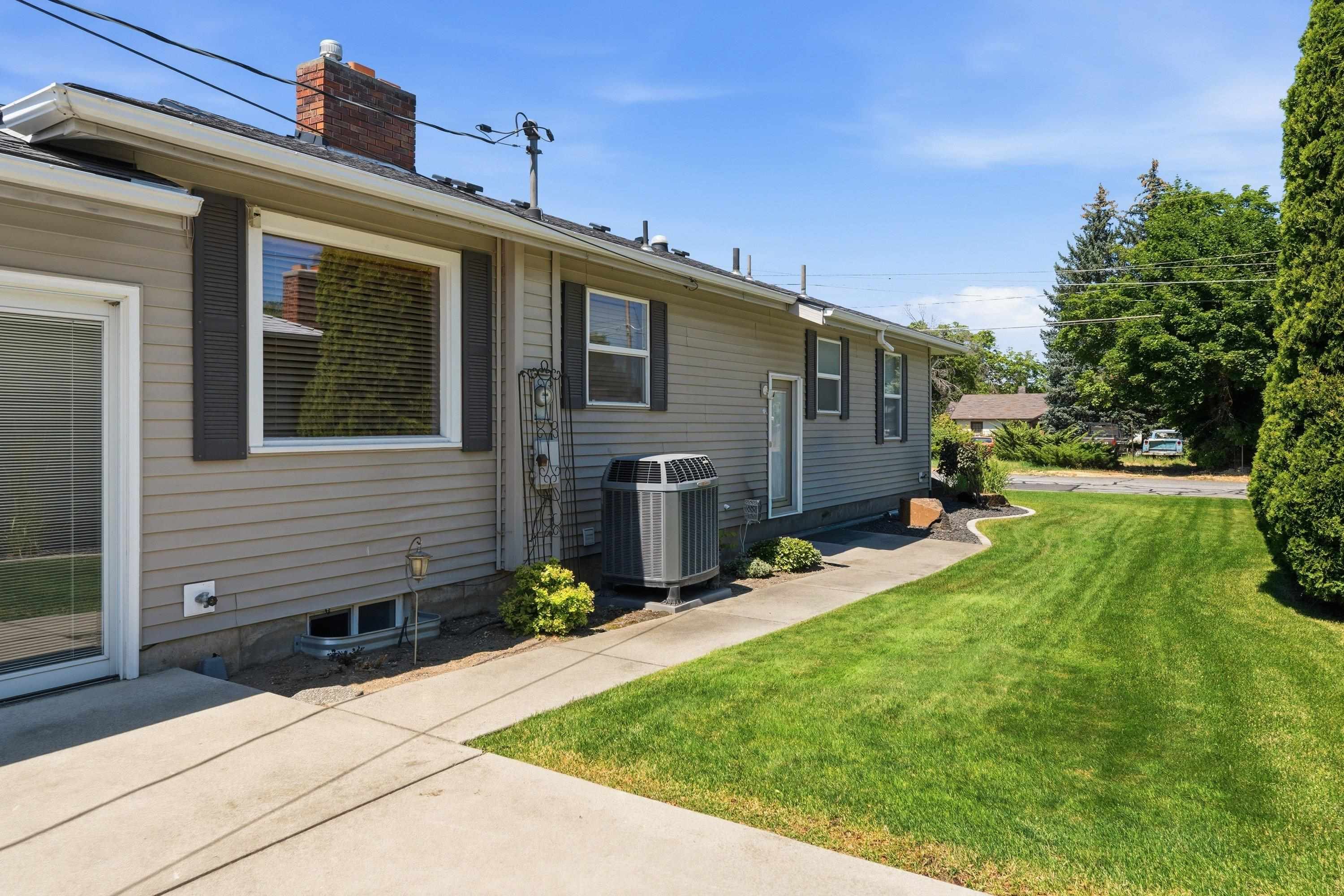 1116 N Willow Rd - Photo 39
