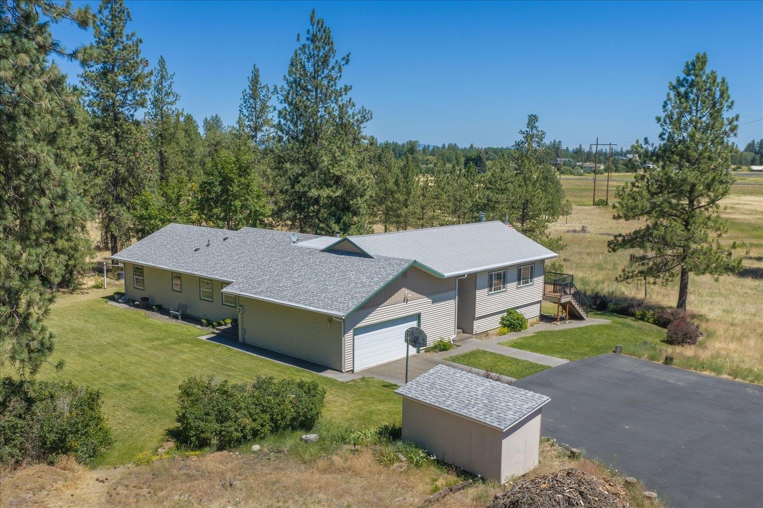 5909 S Mack Rd - Photo 2