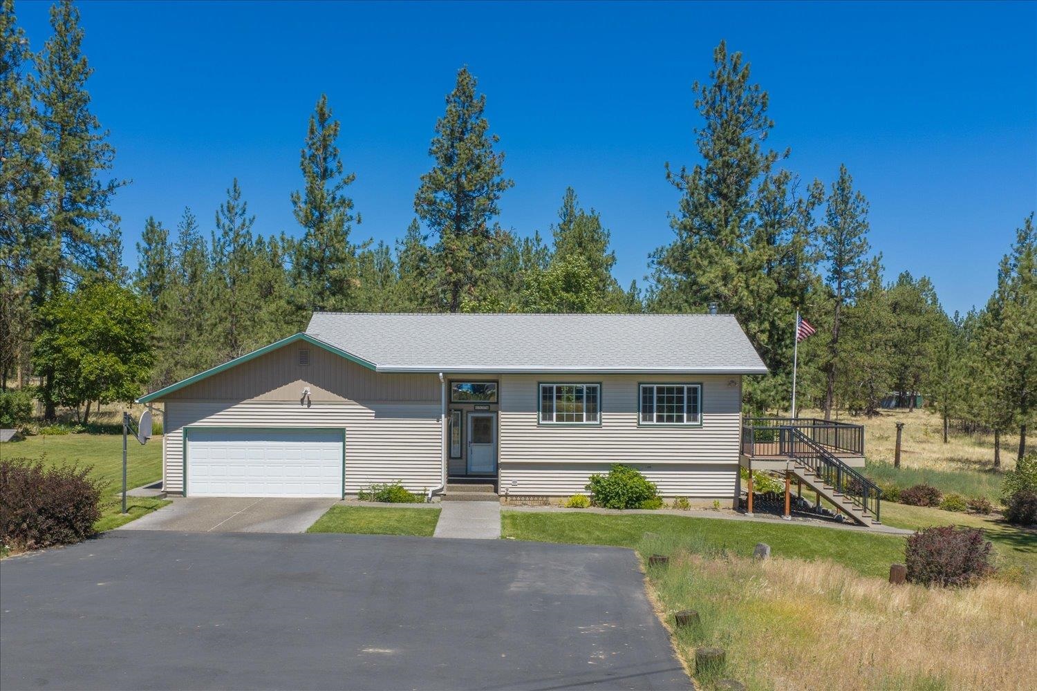5909 S Mack Rd - Photo 3