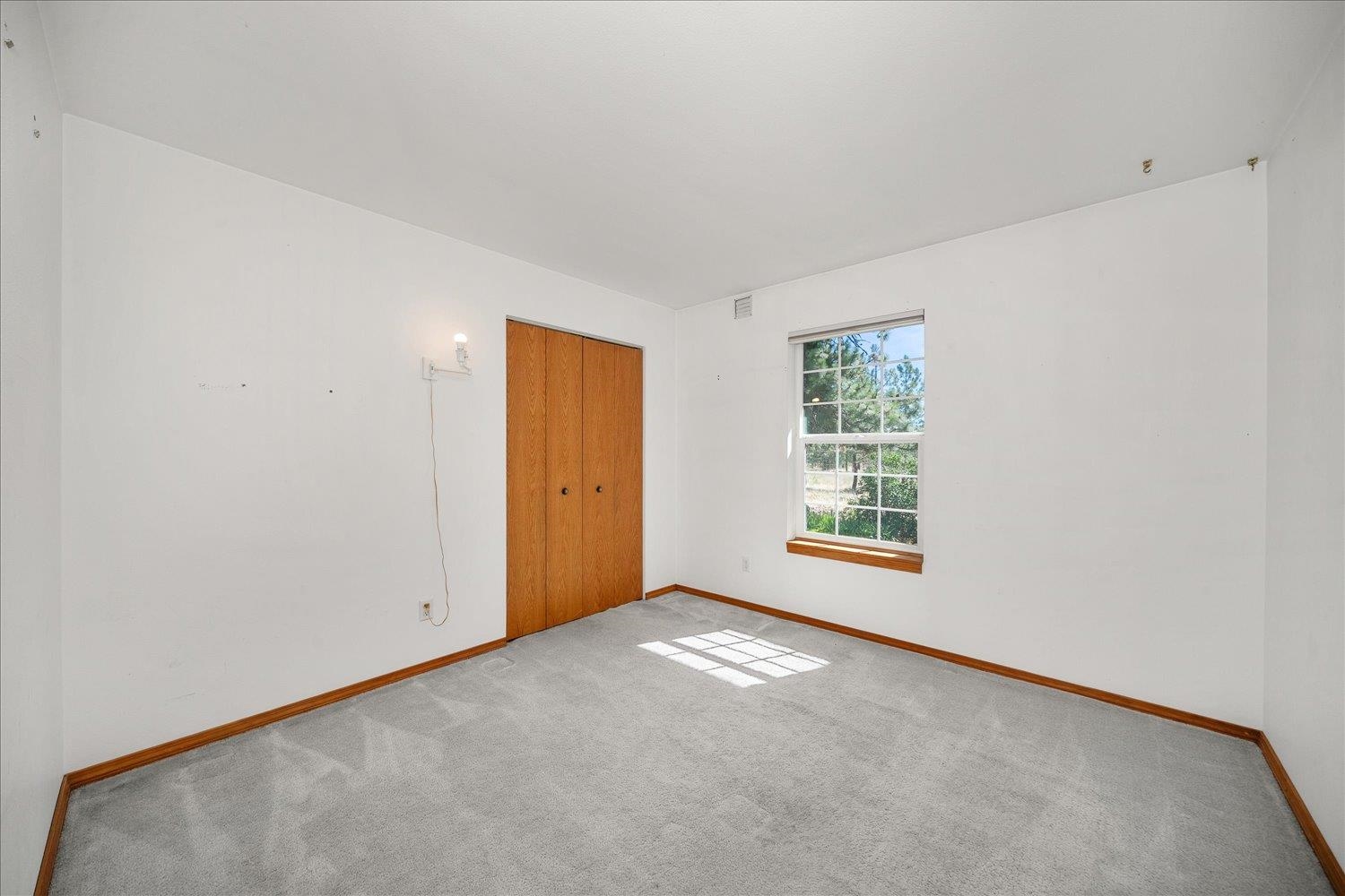 5909 S Mack Rd - Photo 19