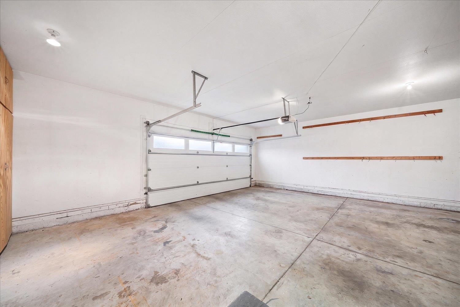 5909 S Mack Rd - Photo 30