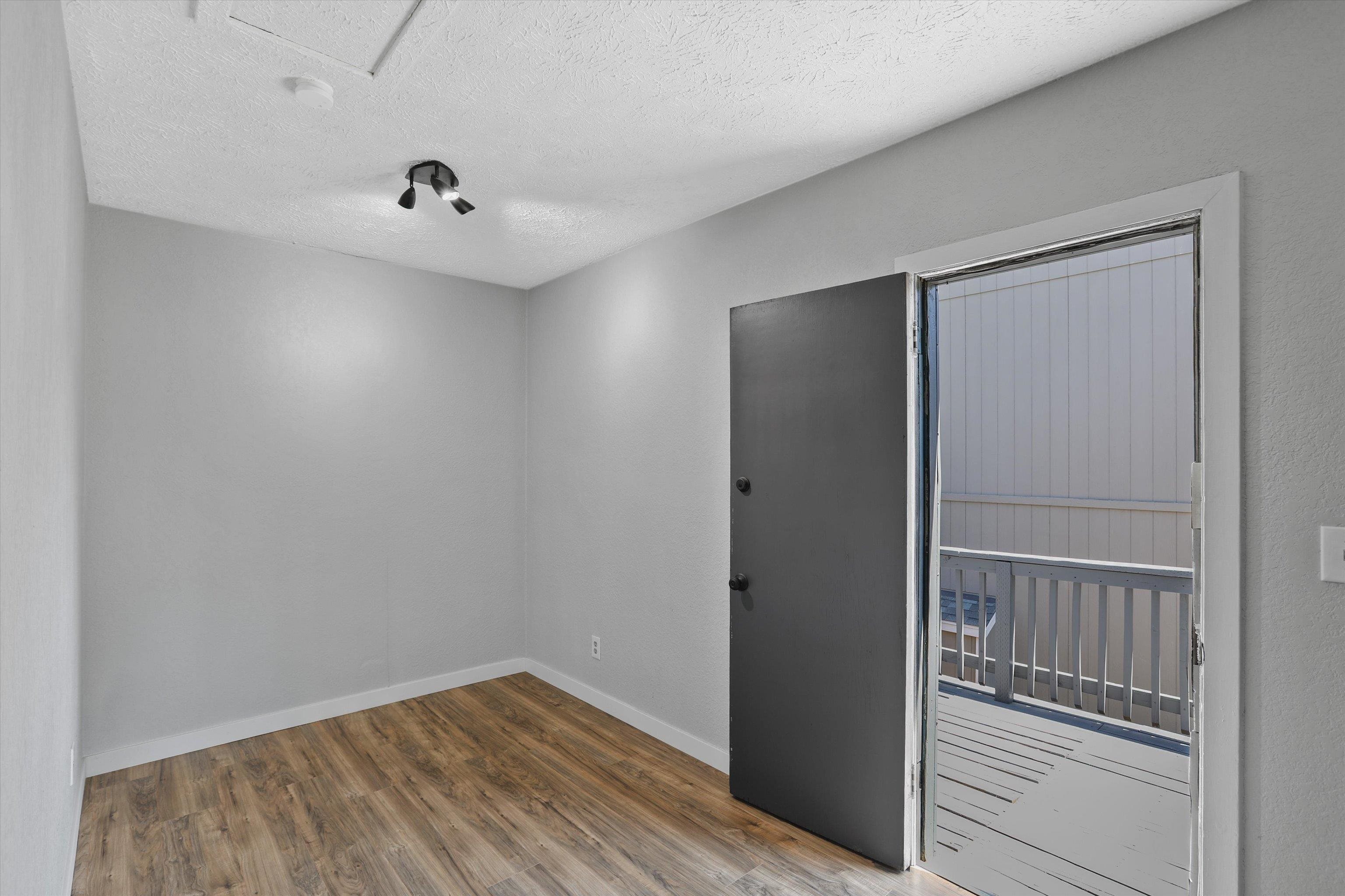 3629 E 34th Ave - Photo 10