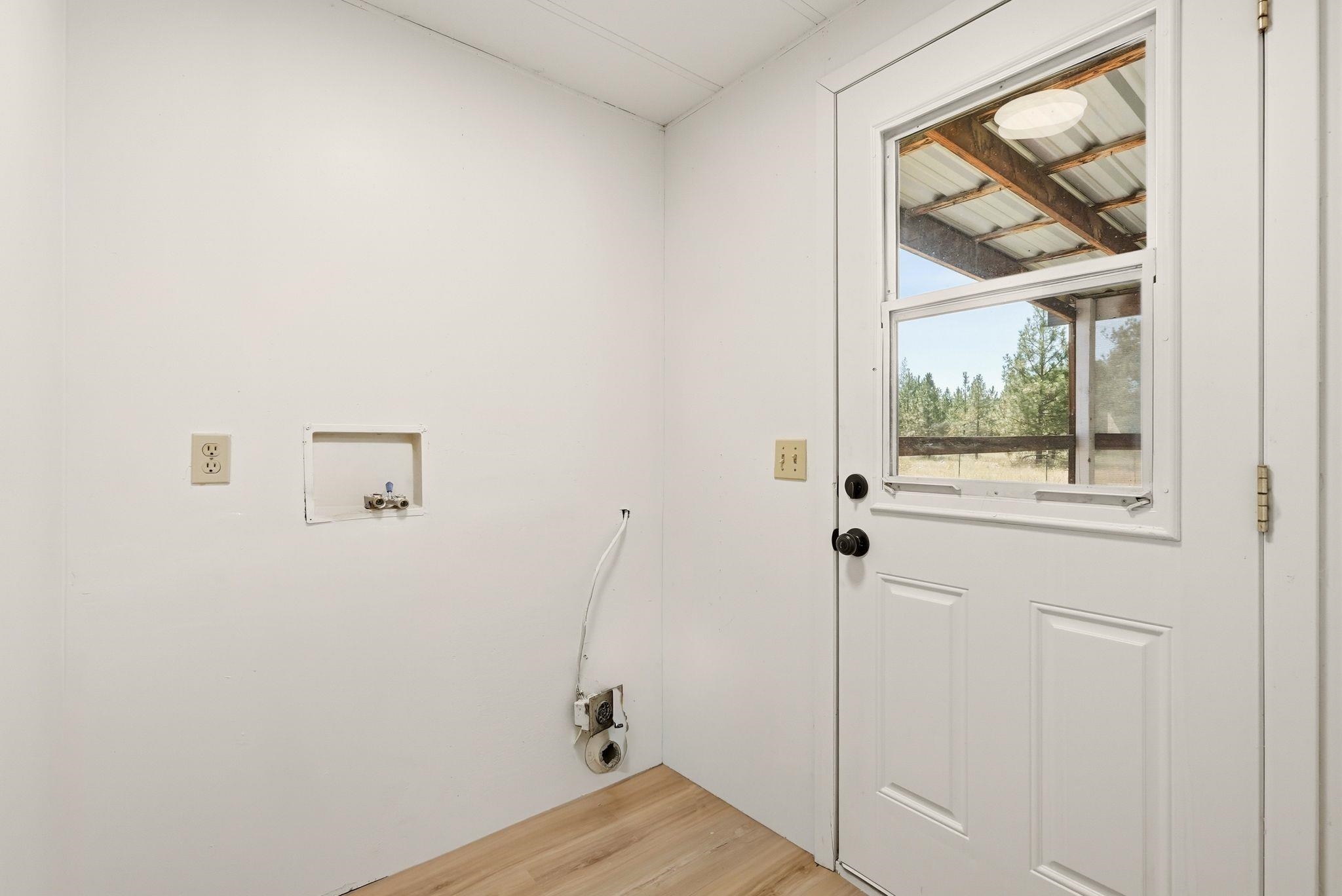 7670 Adams Drive Way - Photo 14