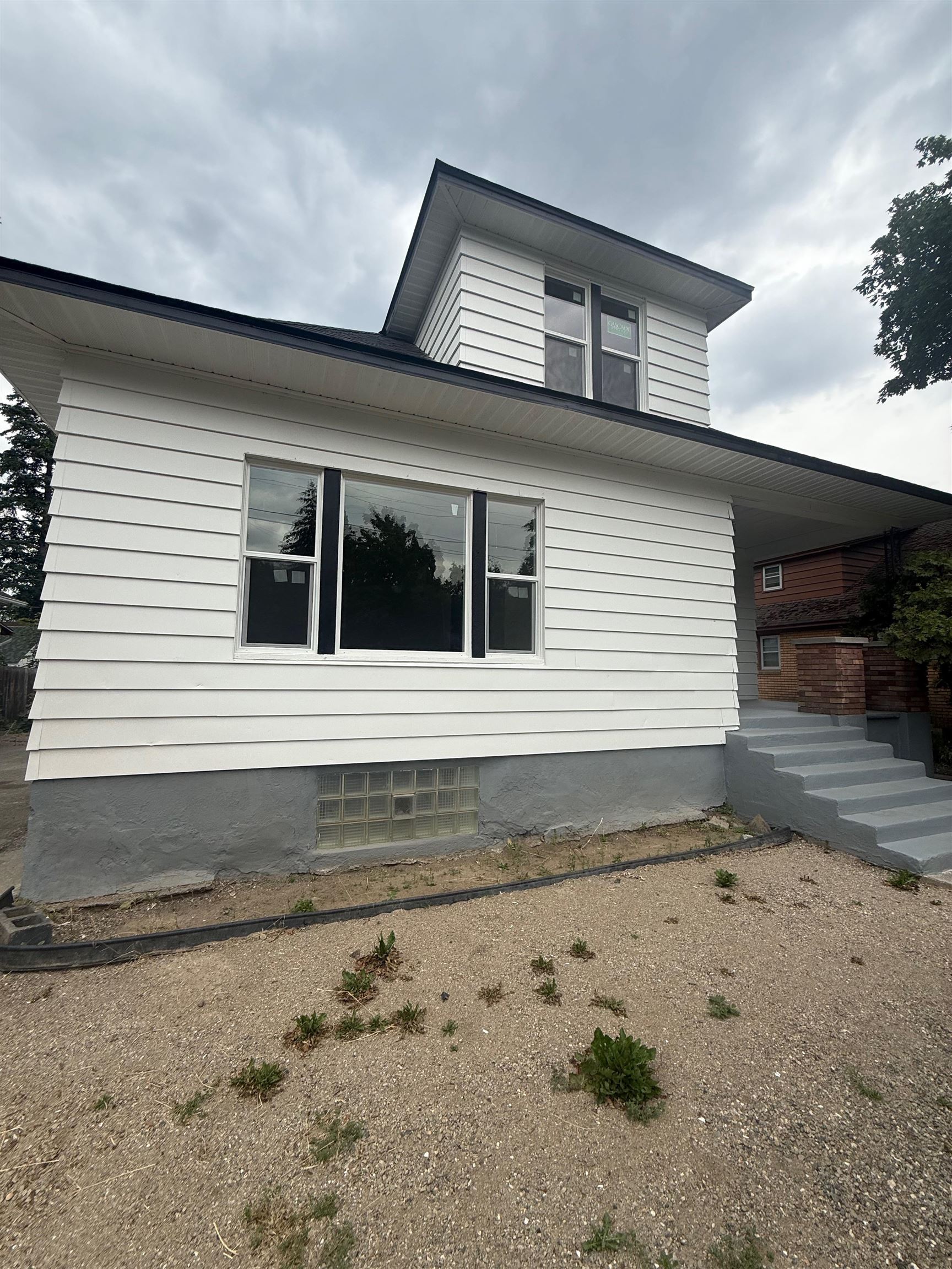 3415 S Grand Blvd - Photo 6