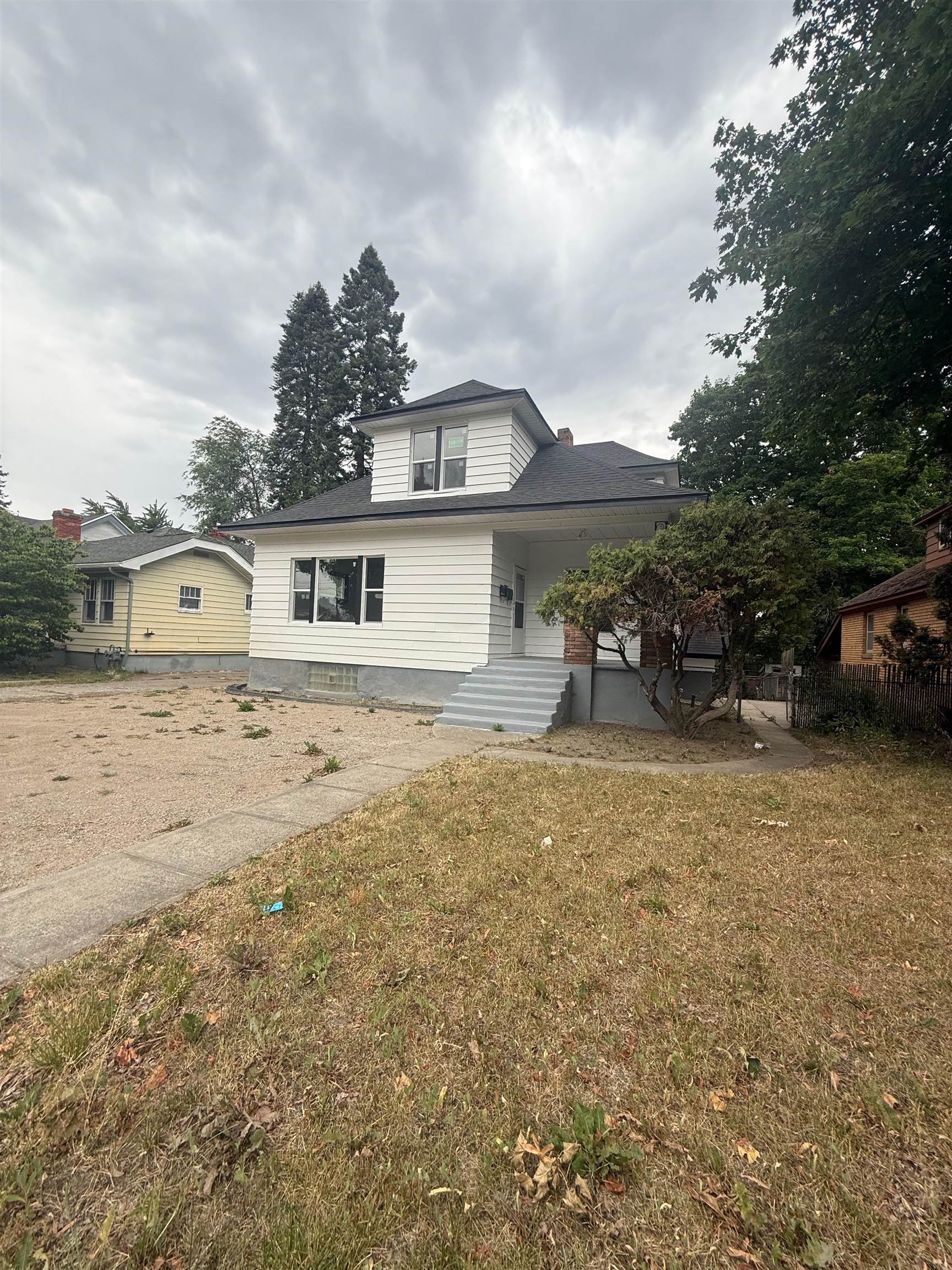 3415 S Grand Blvd - Photo 47