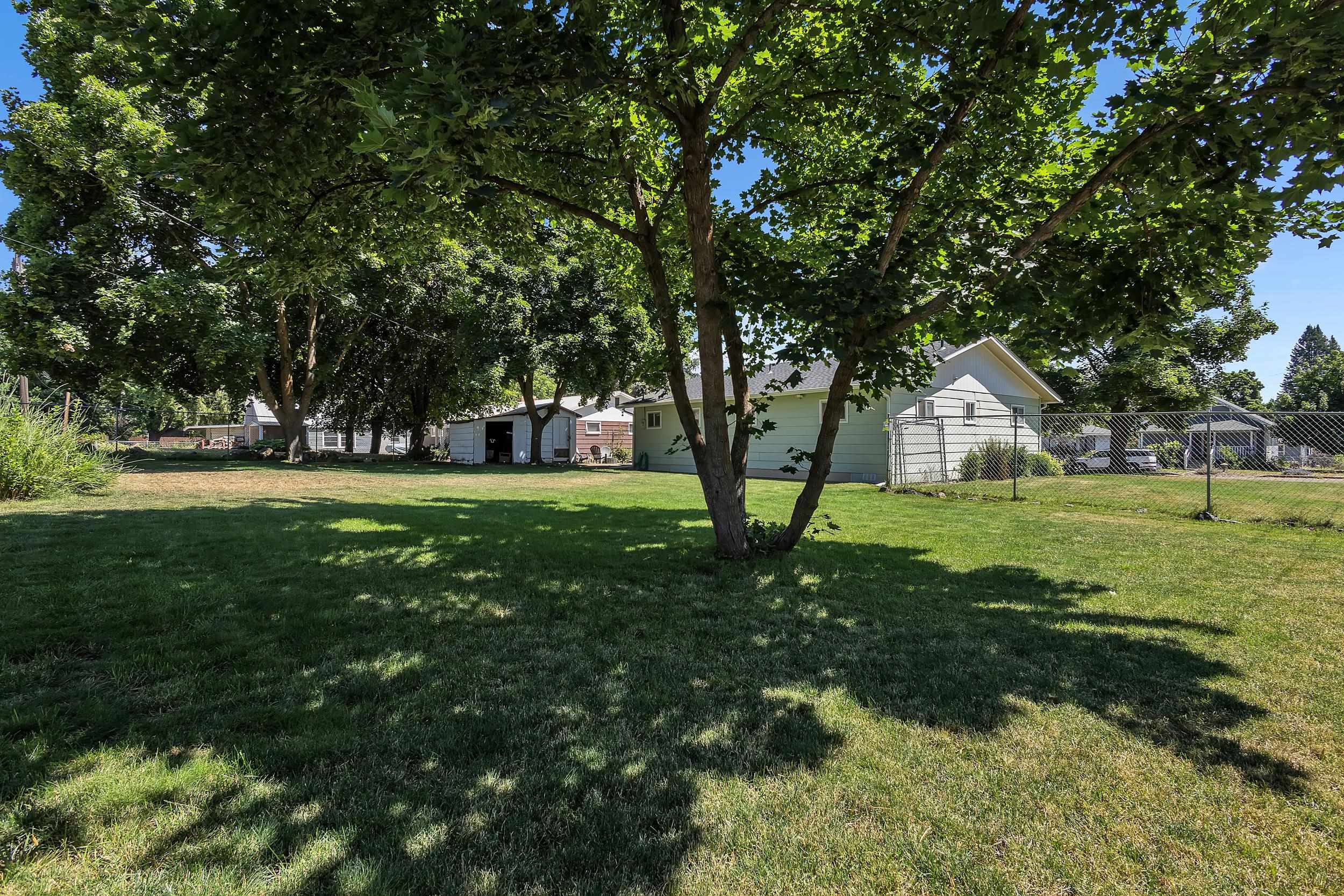 304 N 4th St - Photo 24