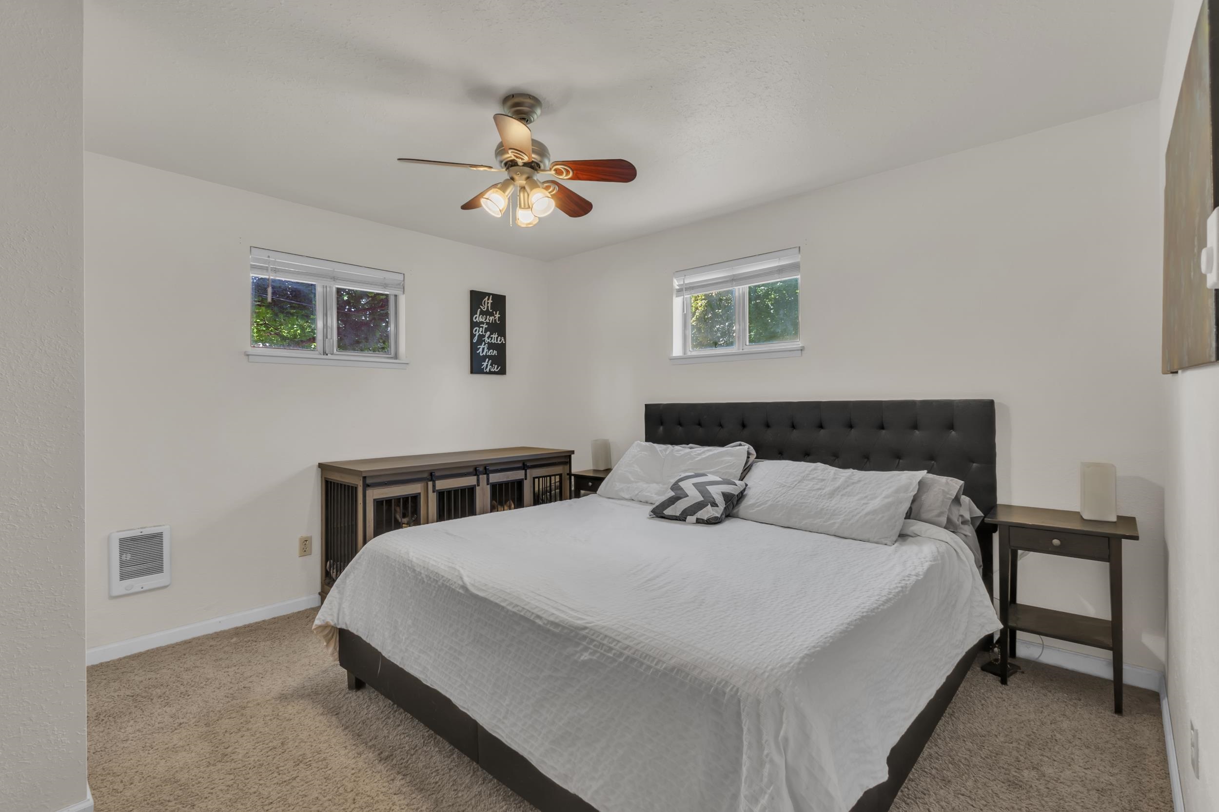 304 N 4th St - Photo 11