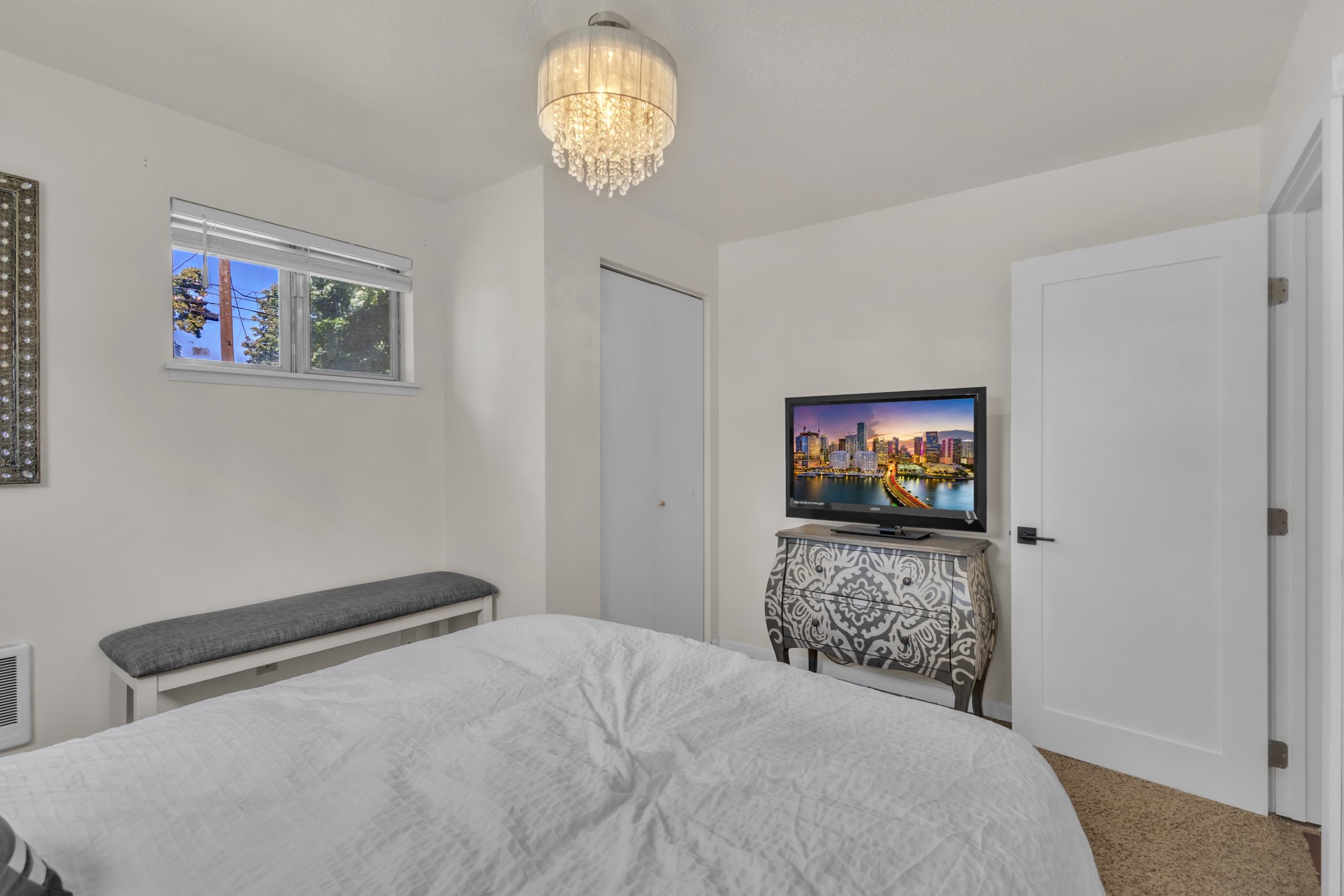 304 N 4th St - Photo 14