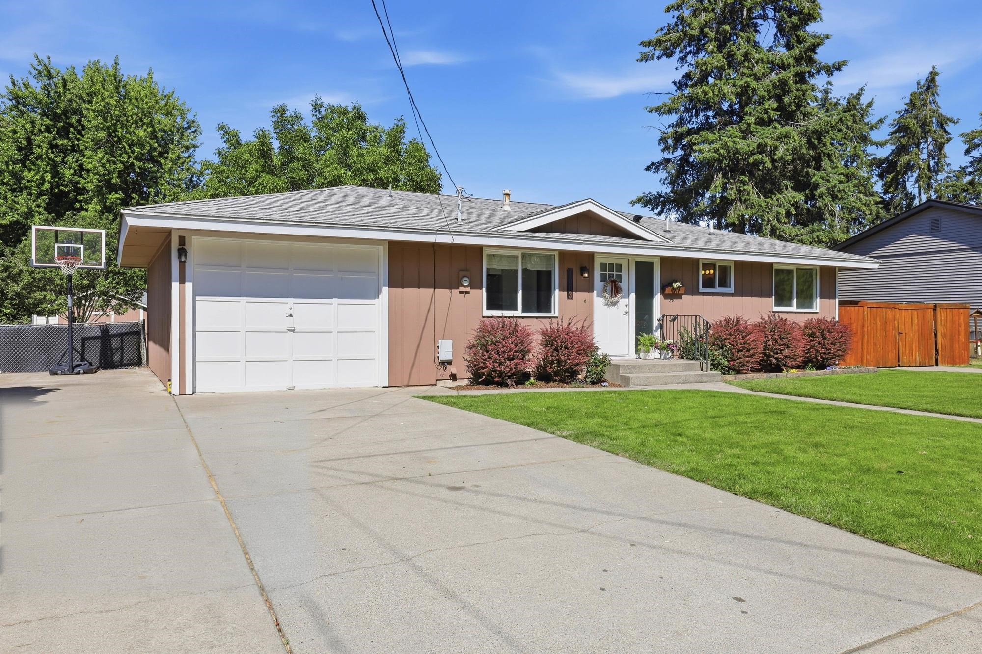 1003 N Warren Rd - Photo 2