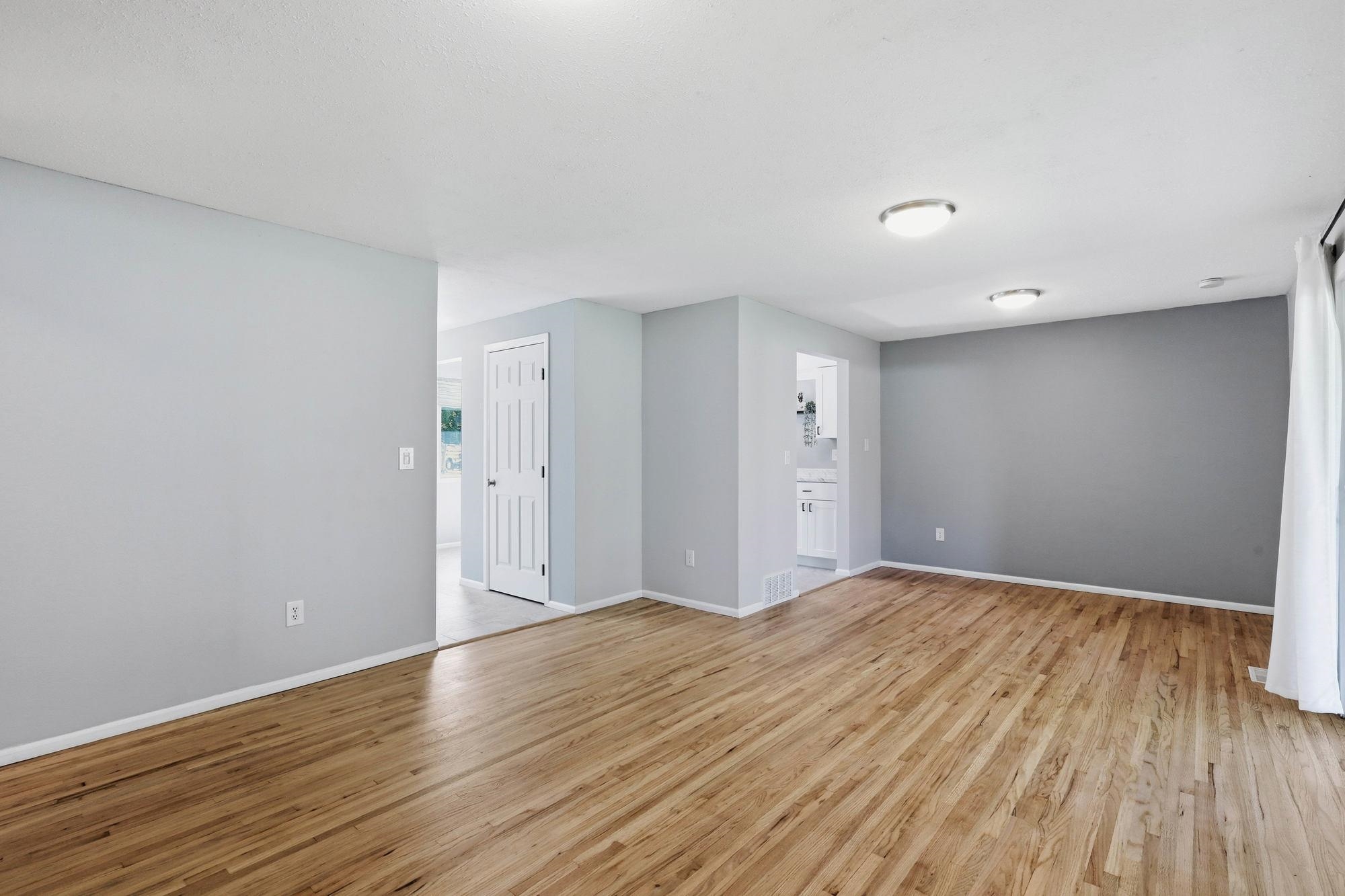 1003 N Warren Rd - Photo 6