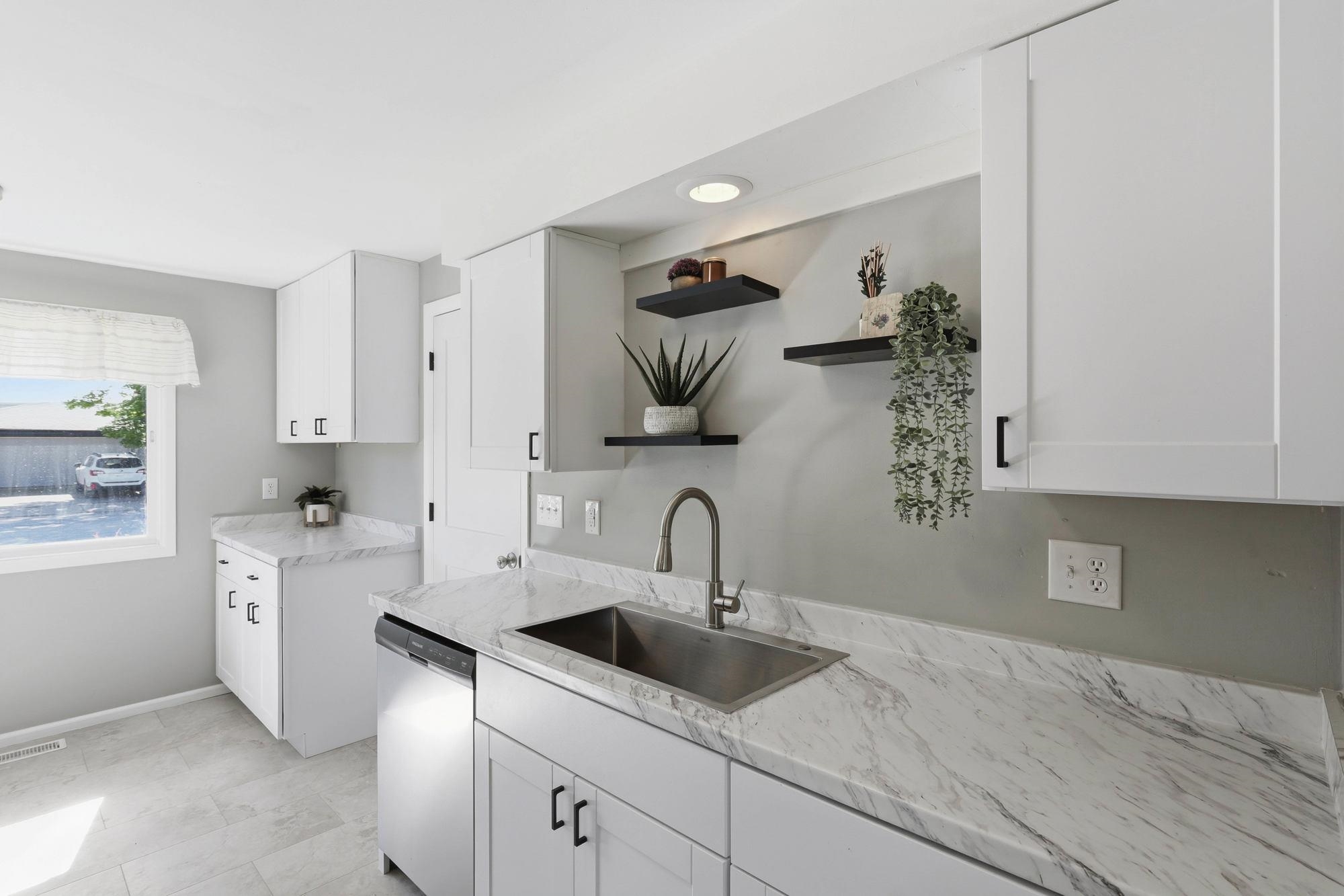 1003 N Warren Rd - Photo 10