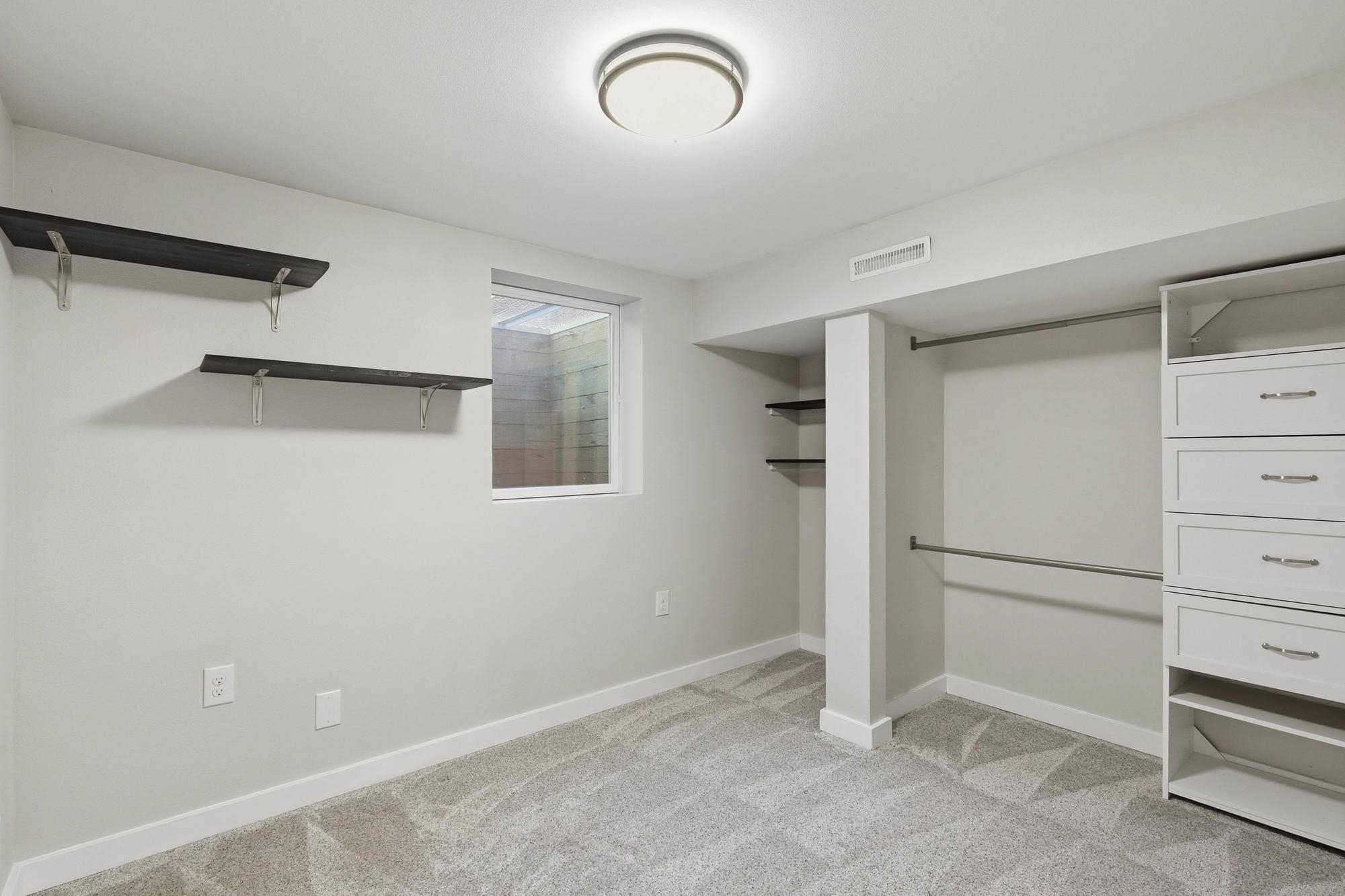 1003 N Warren Rd - Photo 22