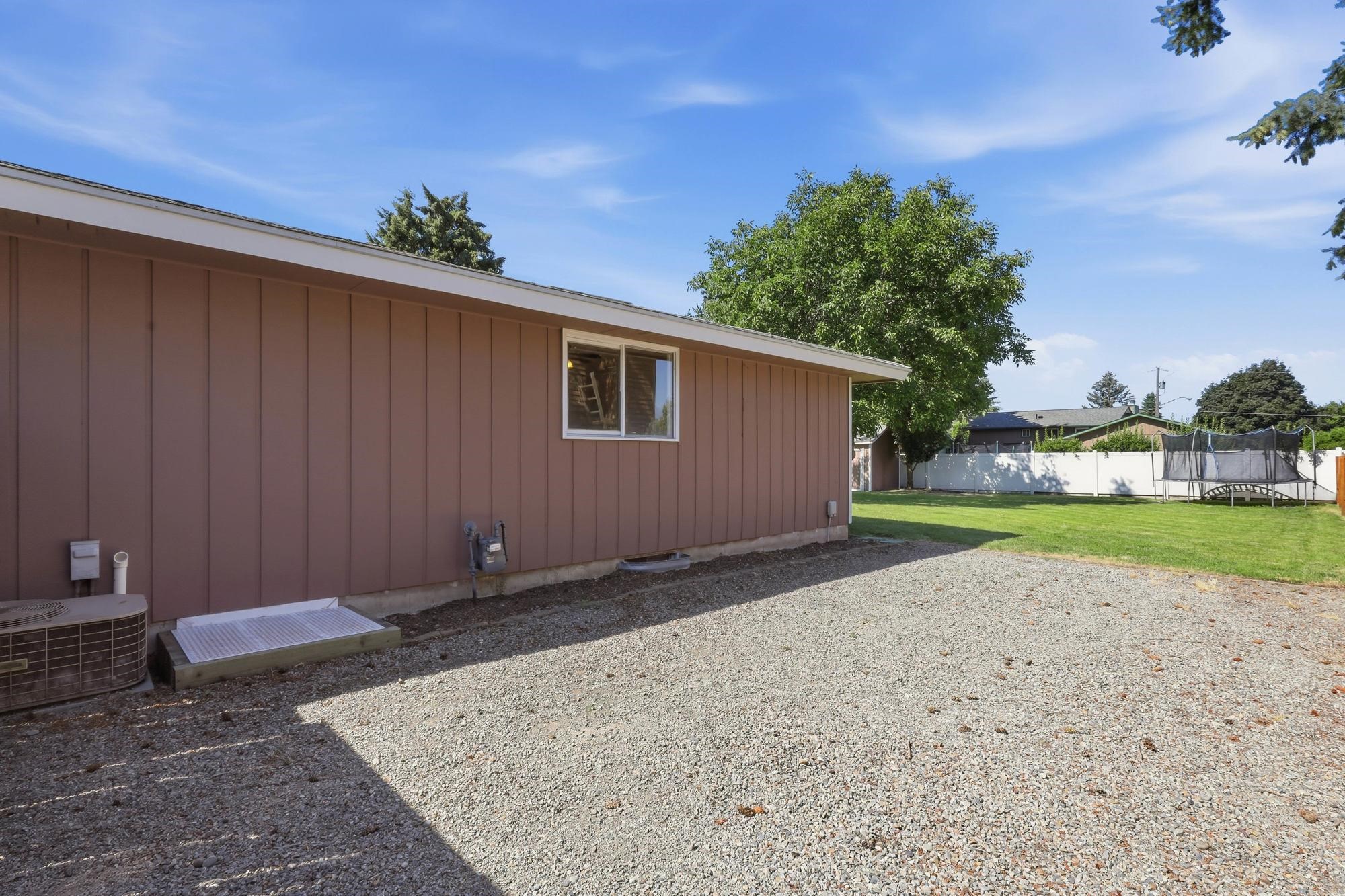 1003 N Warren Rd - Photo 29