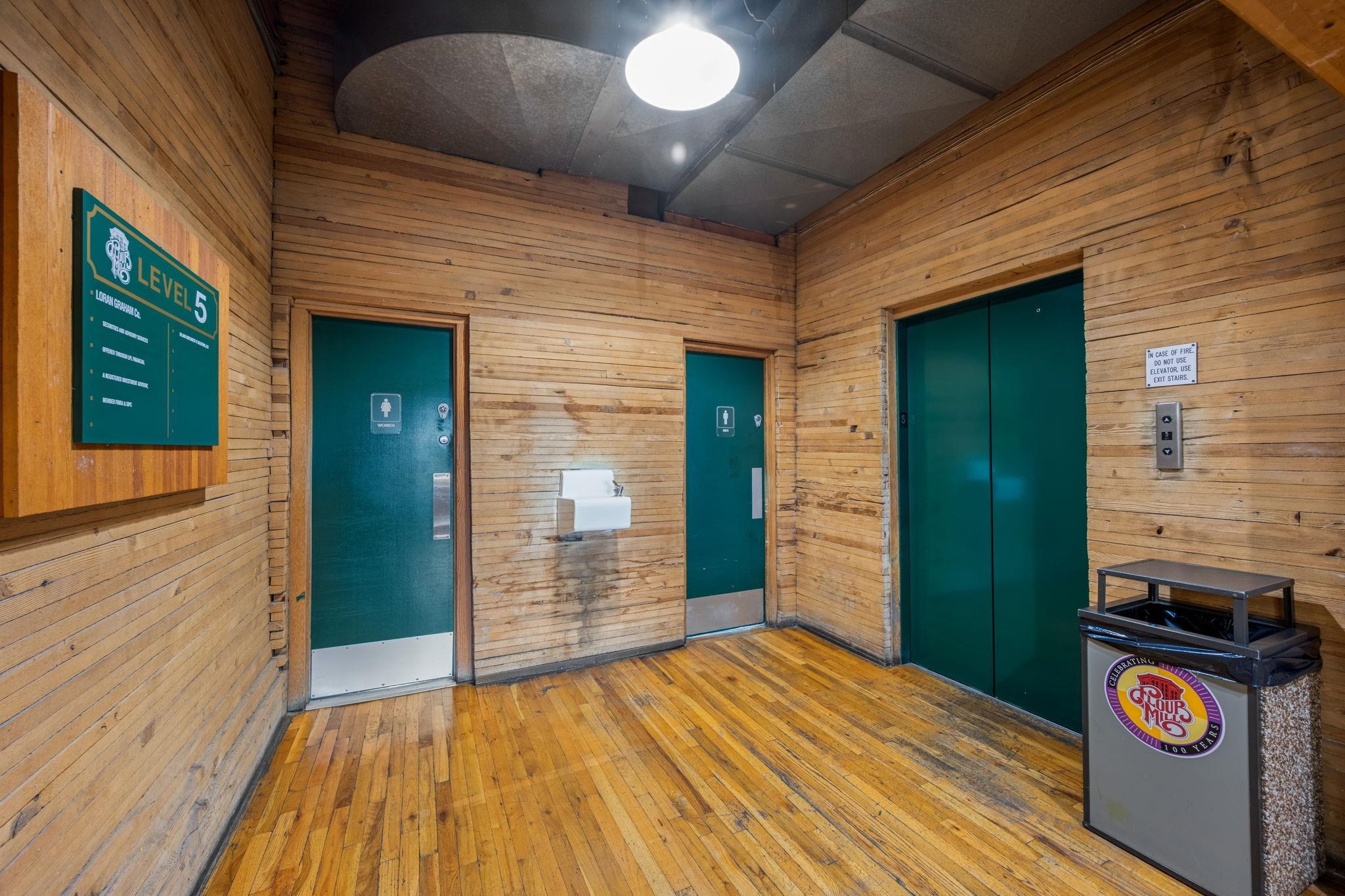 621 W Mallon Ave - Photo 18