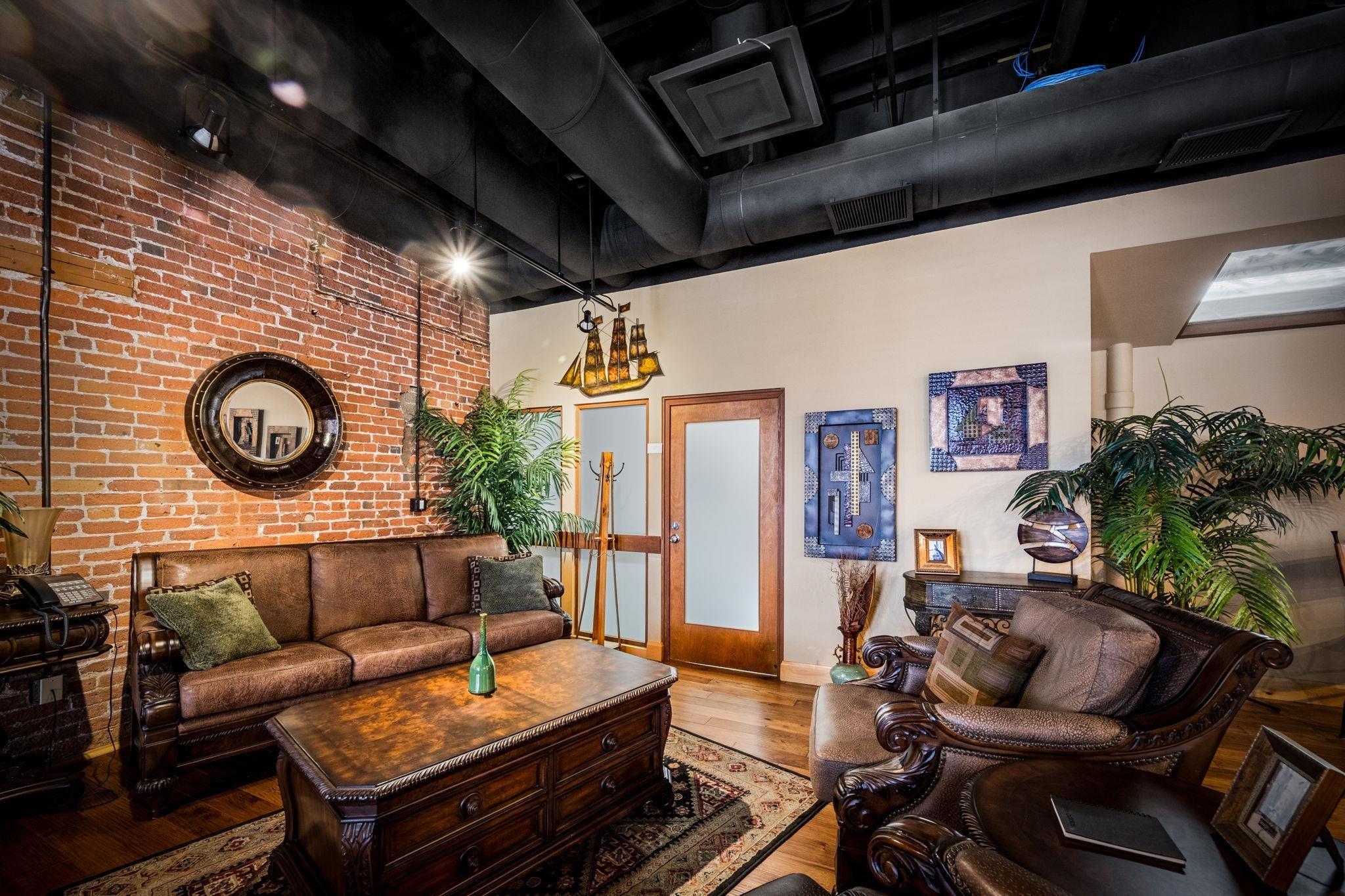 621 W Mallon Ave - Photo 22
