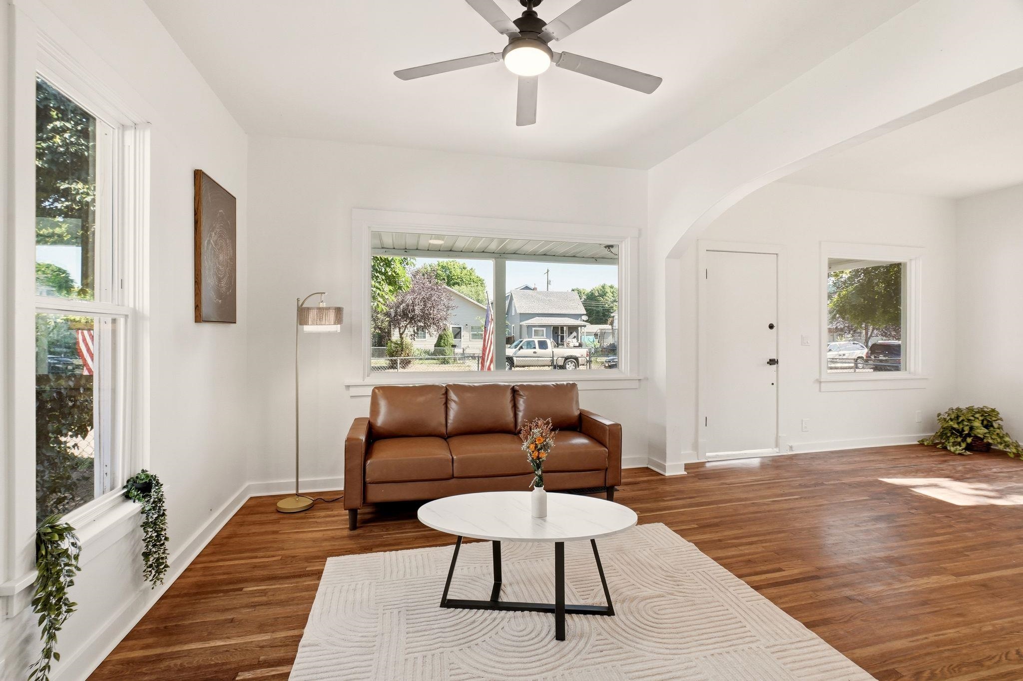 2211 W Gardner Ave - Photo 4