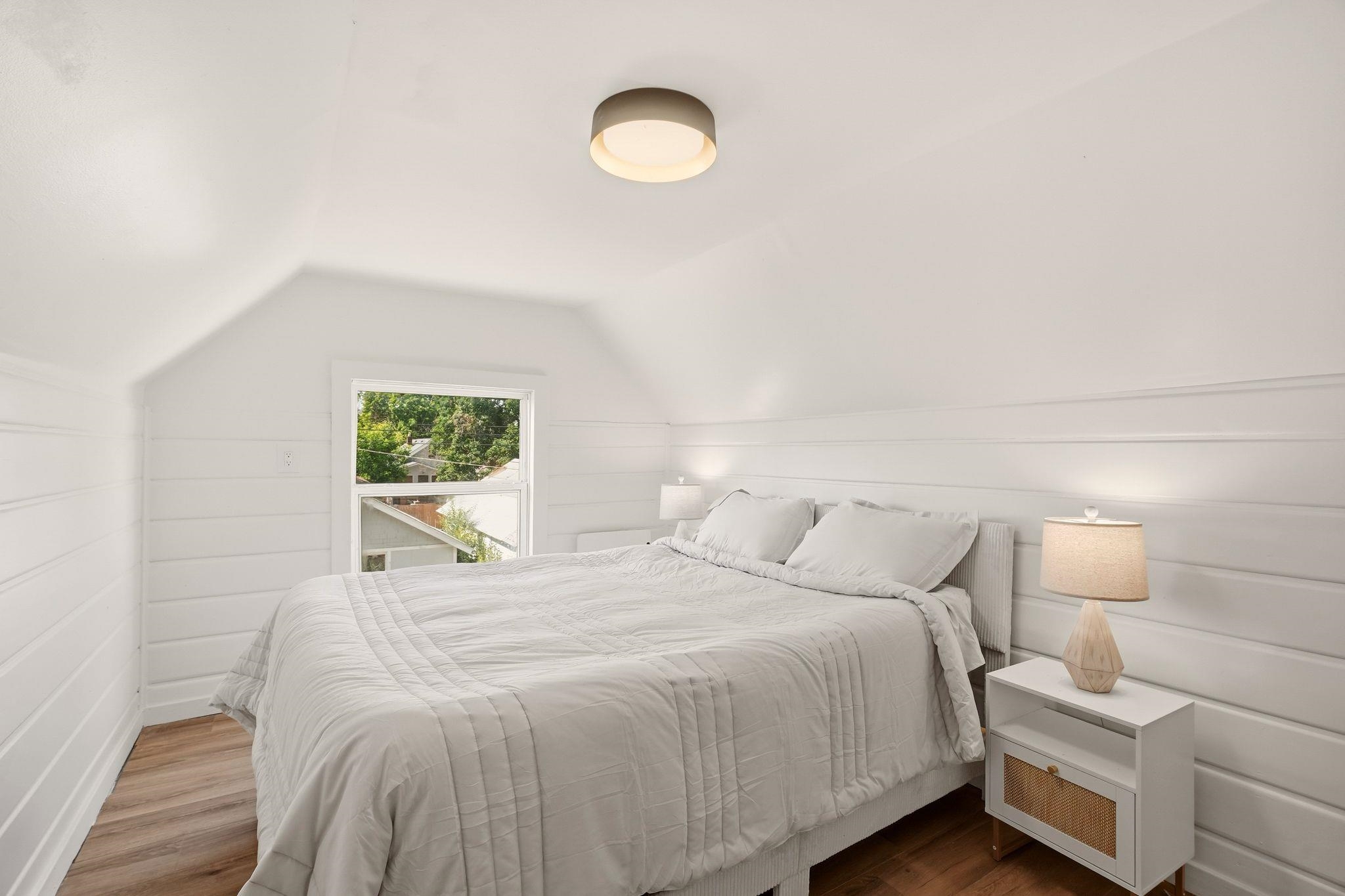 2211 W Gardner Ave - Photo 21