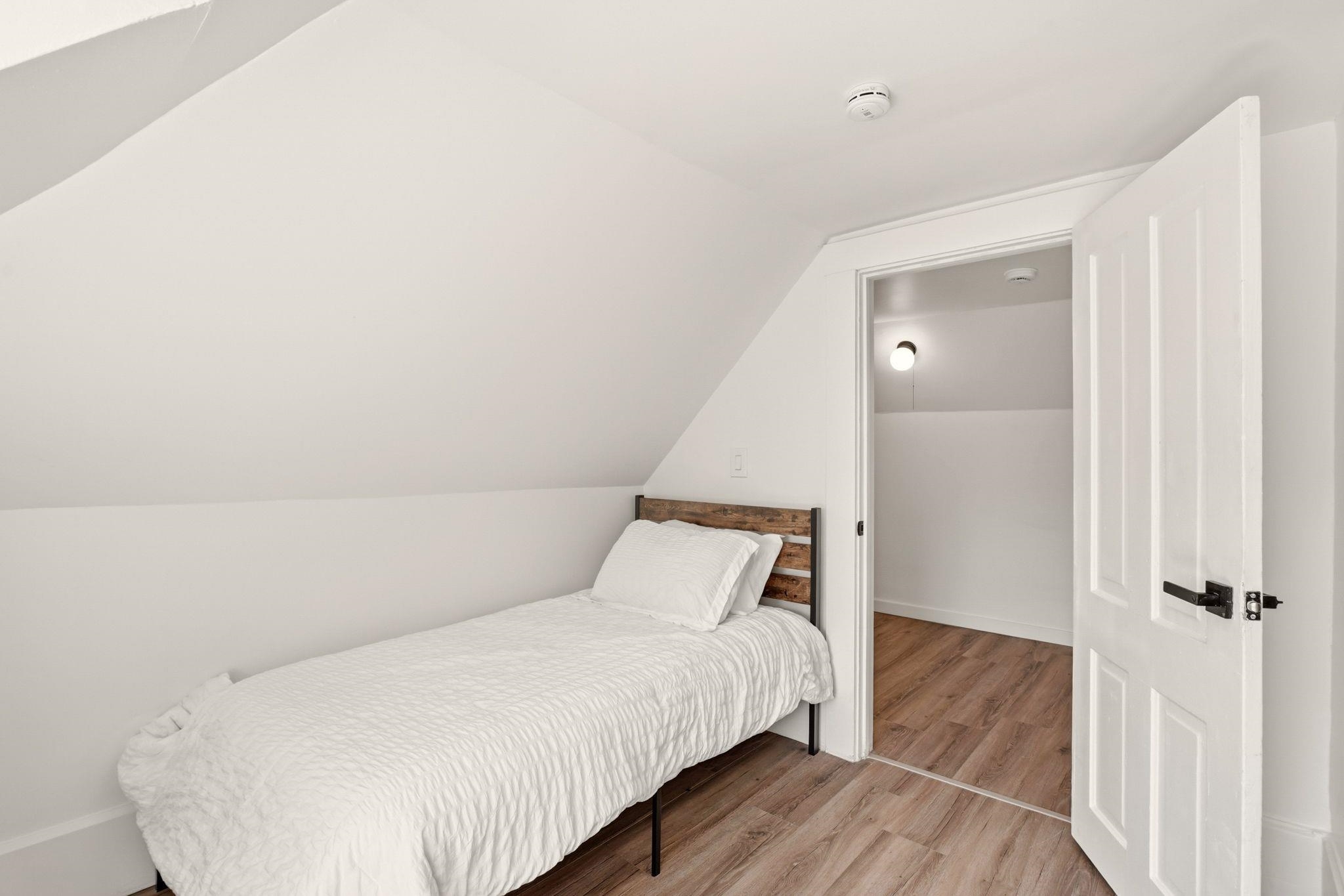 2211 W Gardner Ave - Photo 22