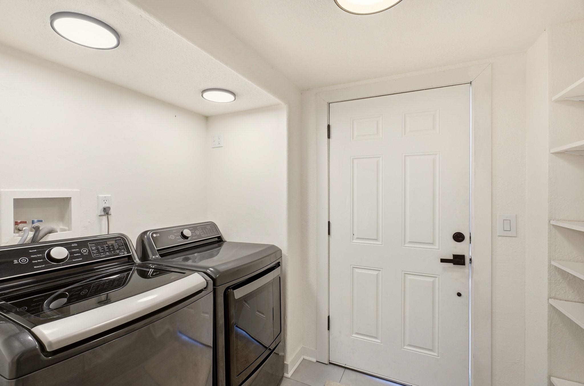 2211 W Gardner Ave - Photo 24