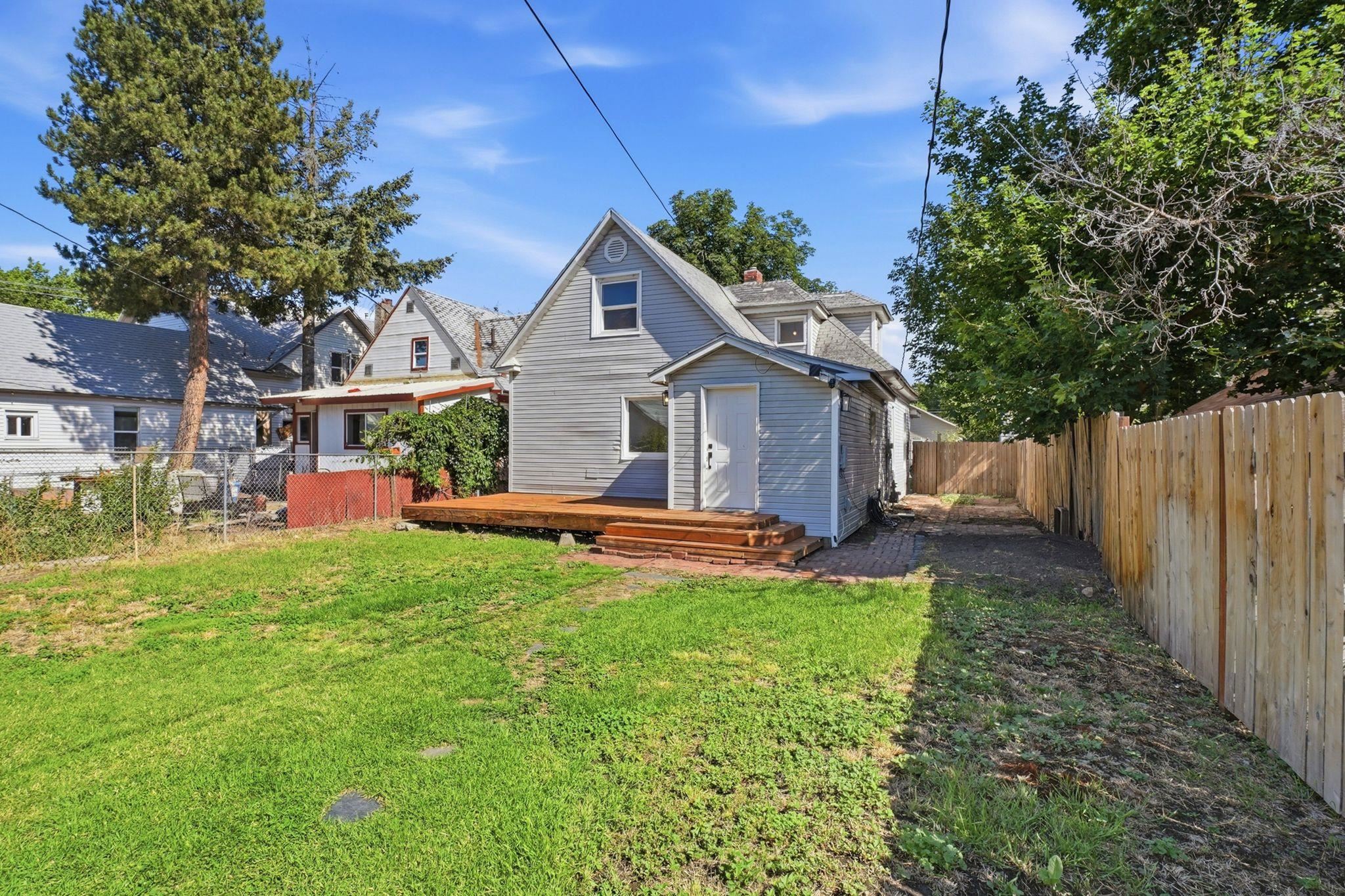 2211 W Gardner Ave - Photo 29