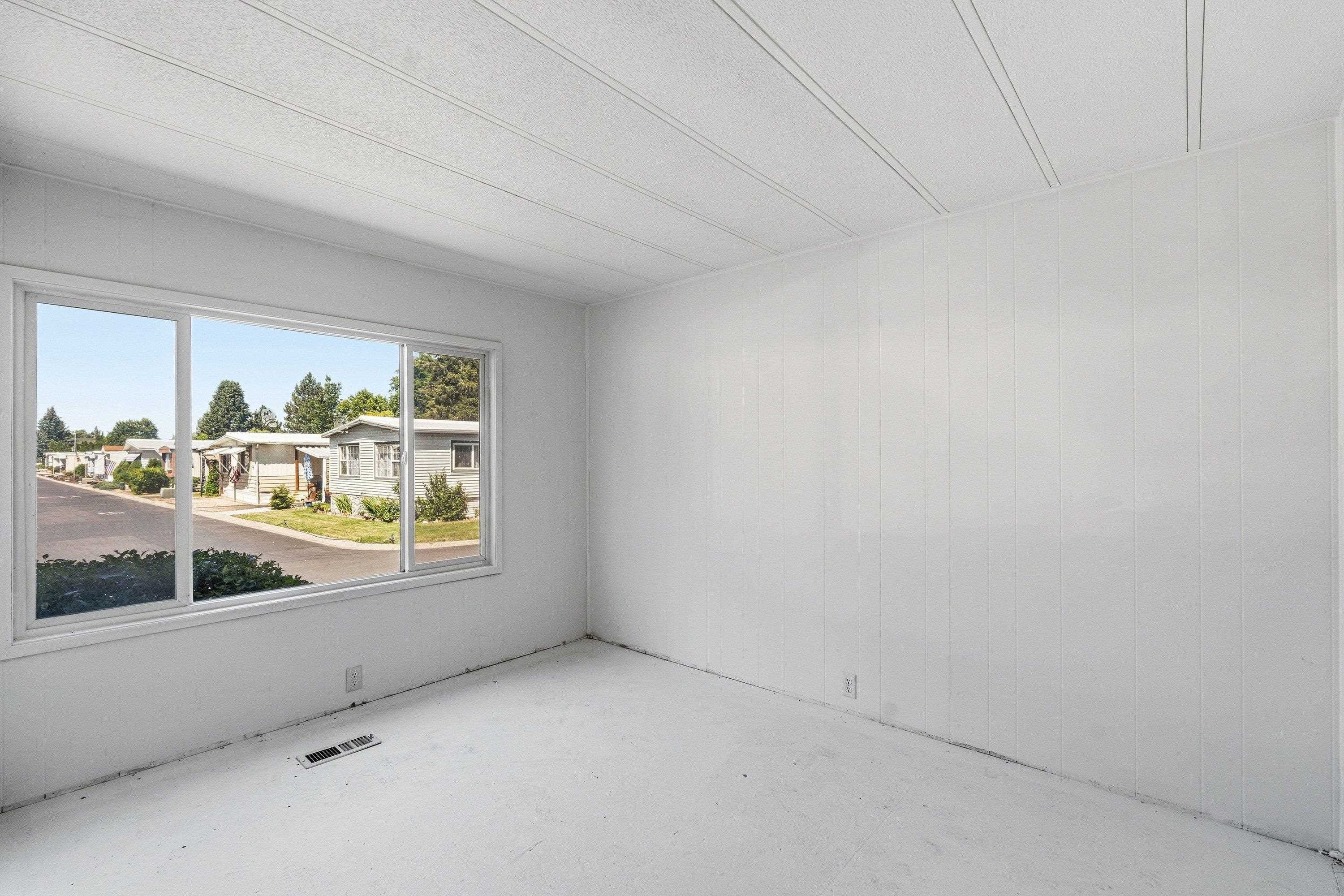 1211 E Lyons Ave - Photo 16