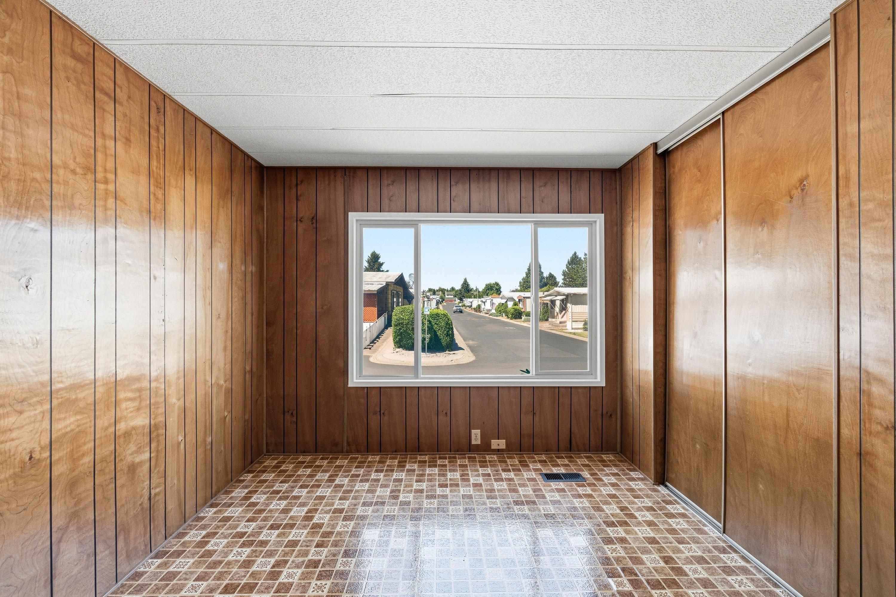 1211 E Lyons Ave - Photo 19