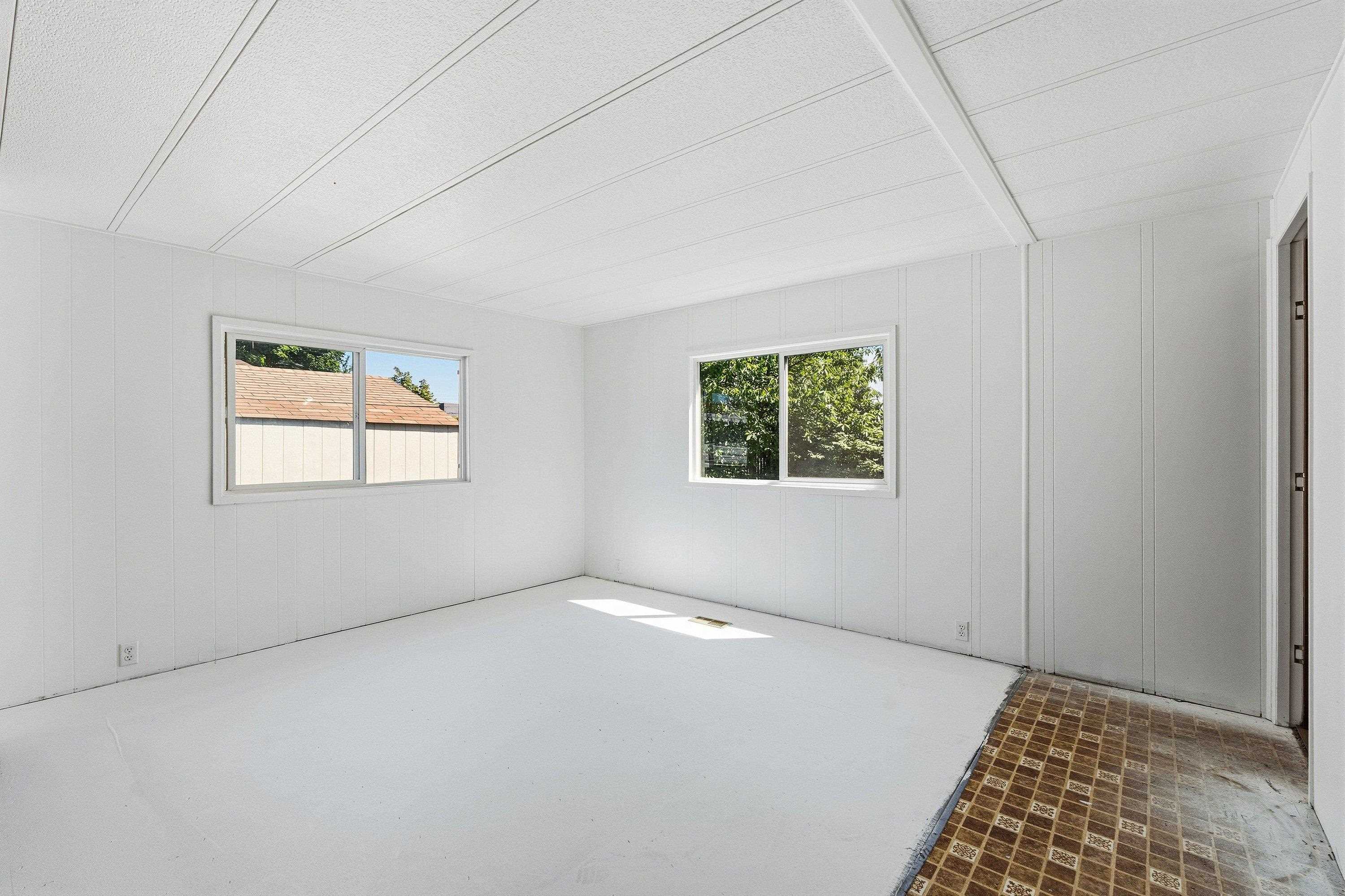 1211 E Lyons Ave - Photo 20