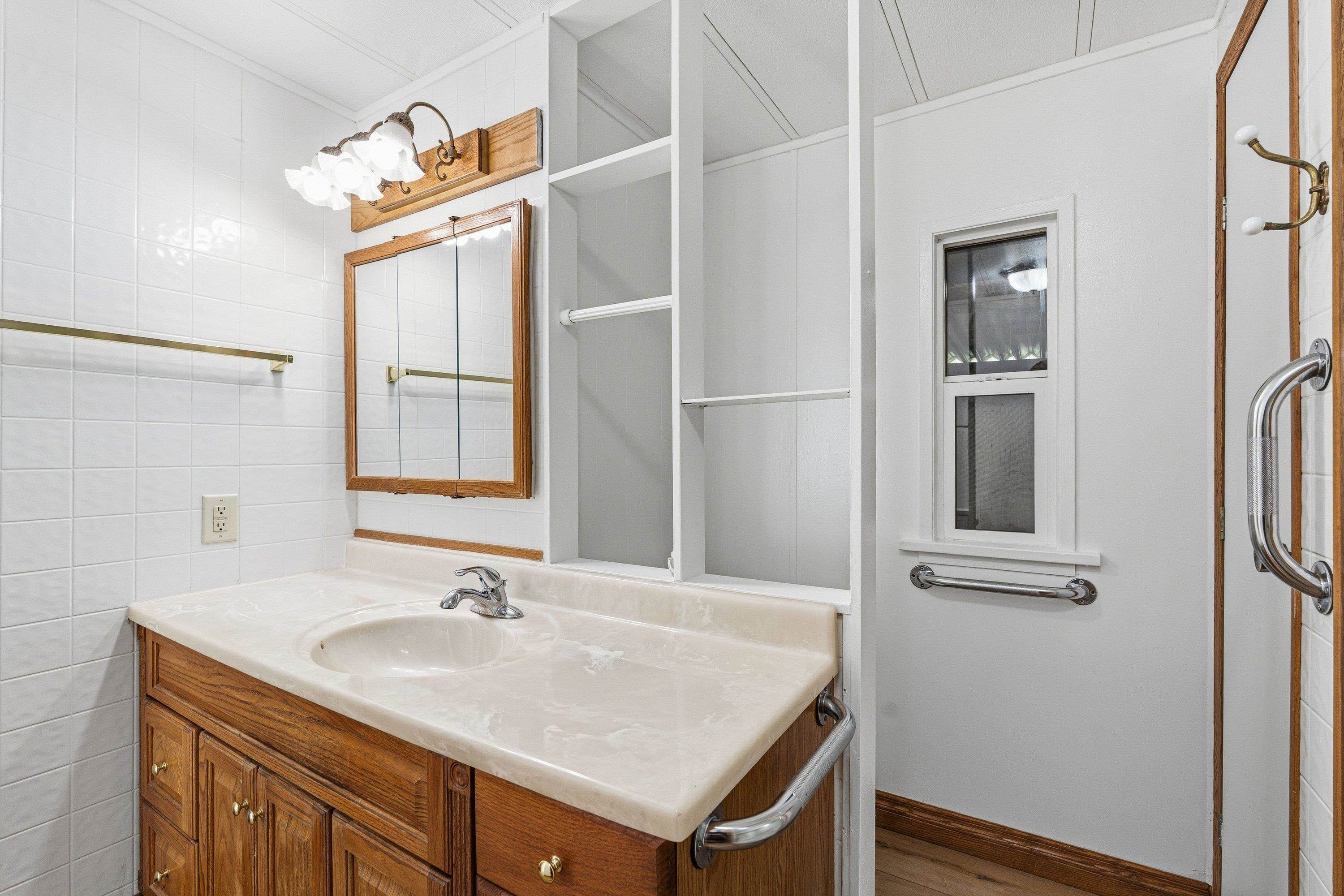 1211 E Lyons Ave - Photo 23