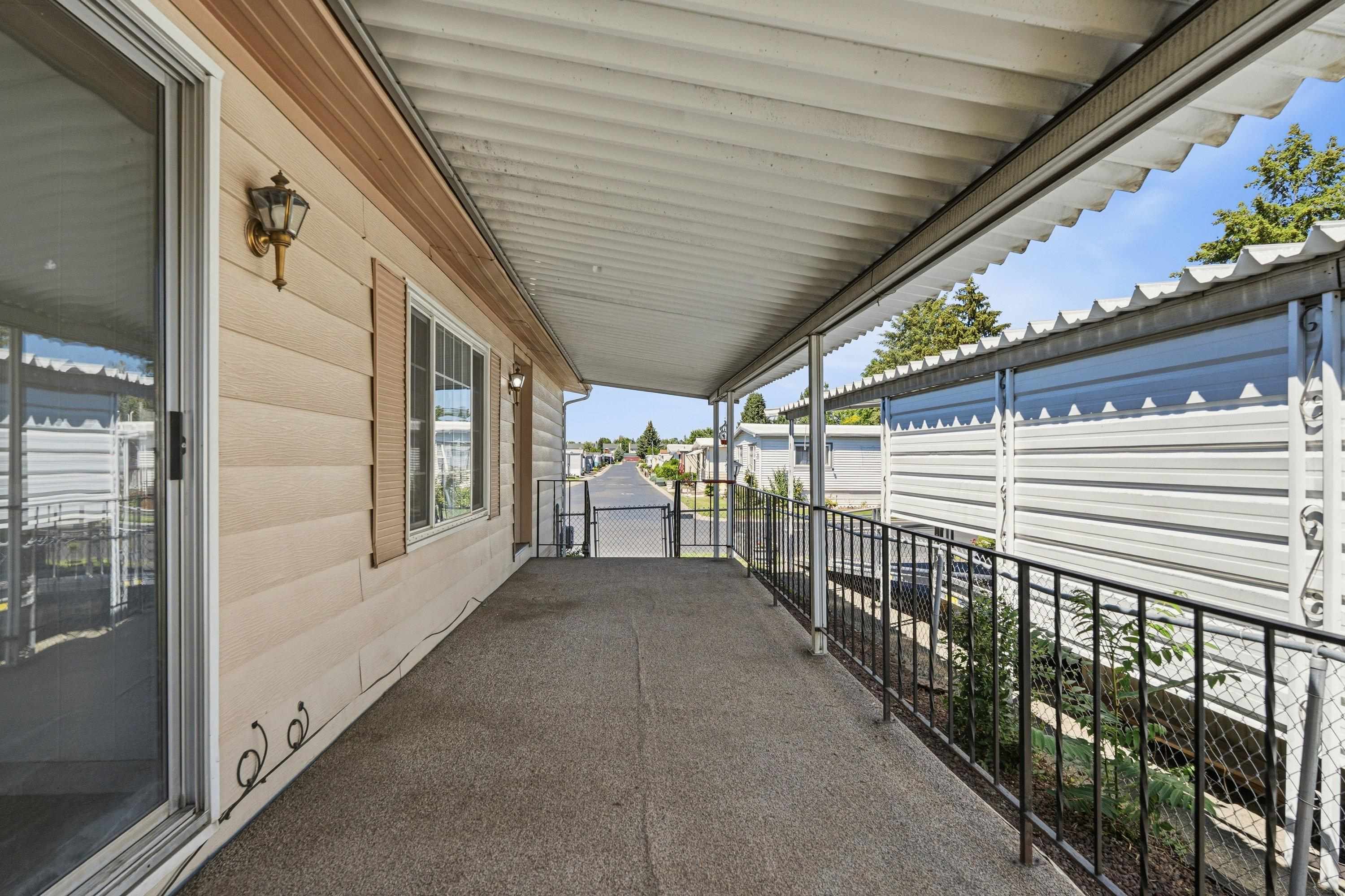 1211 E Lyons Ave - Photo 29