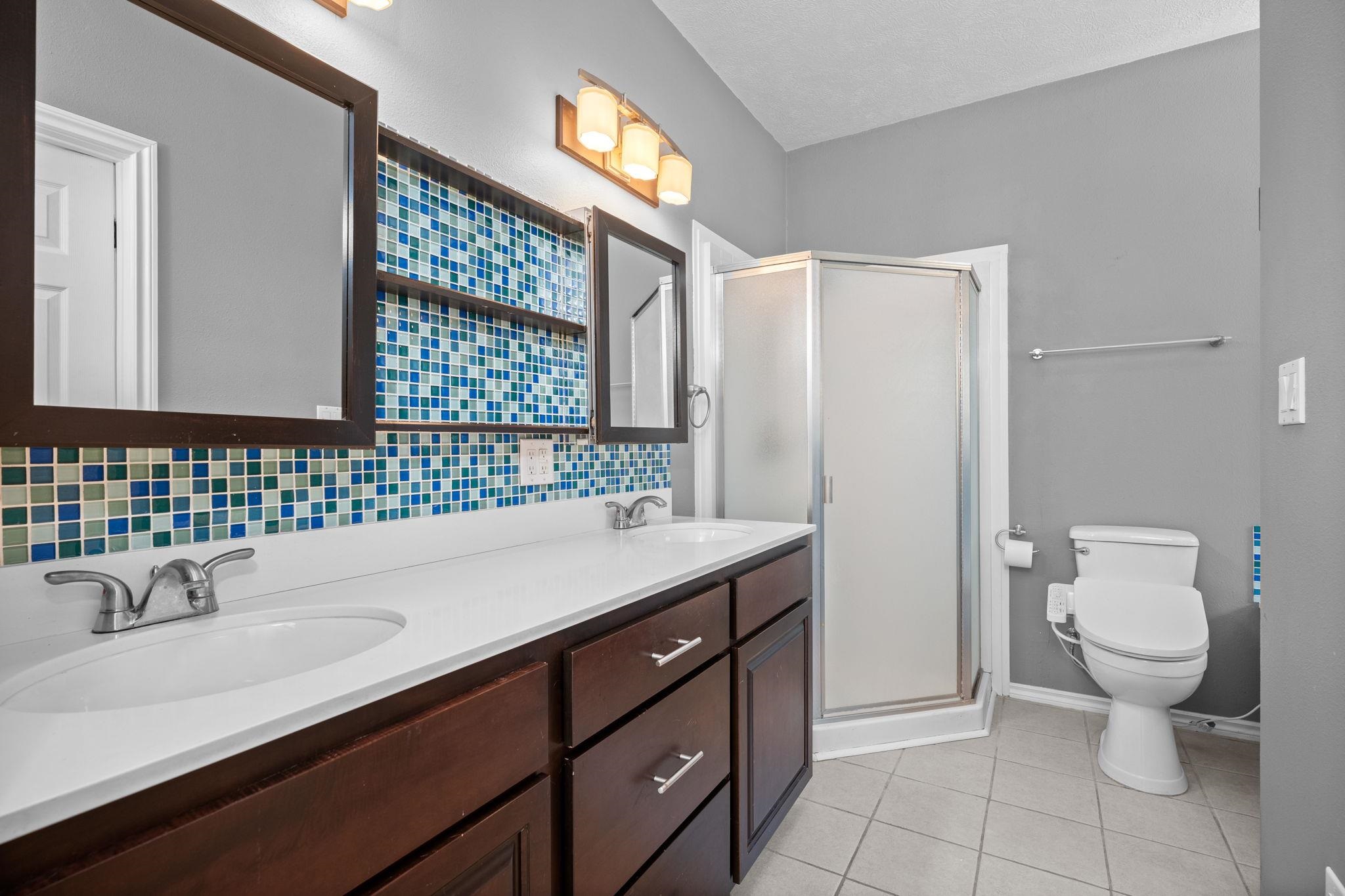 3234 W North Loop Ave - Photo 16