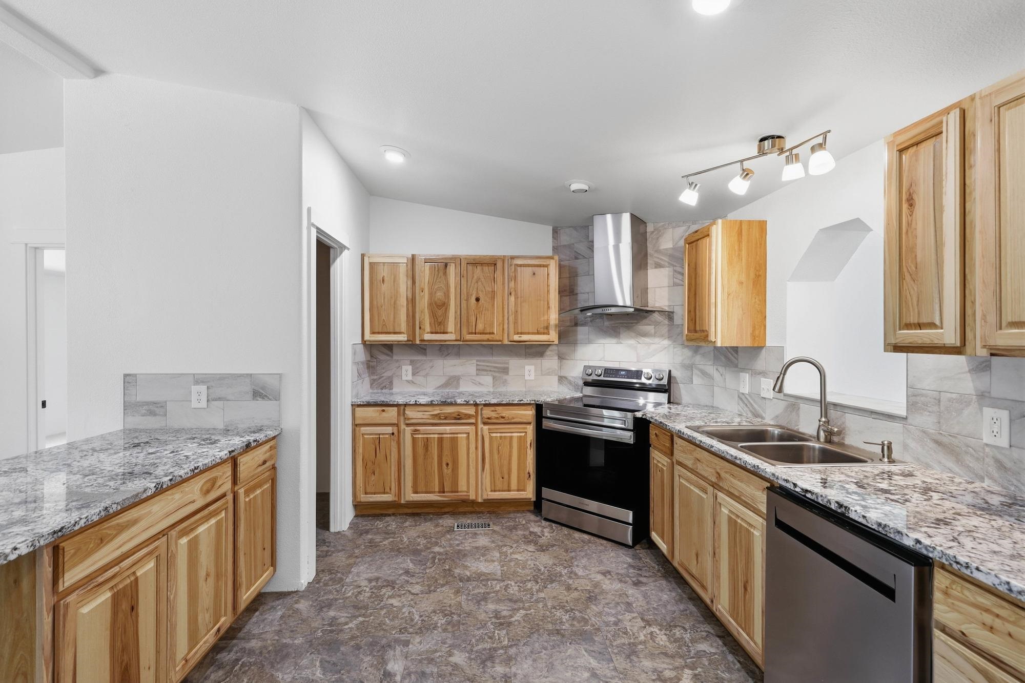 3311 E Oregon Rd - Photo 10