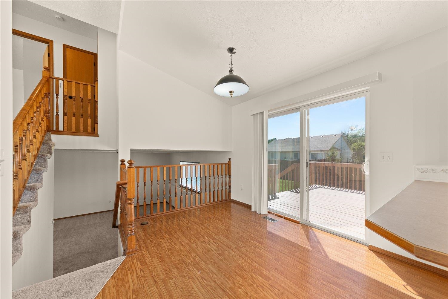 1215 N Stevenson Rd - Photo 11