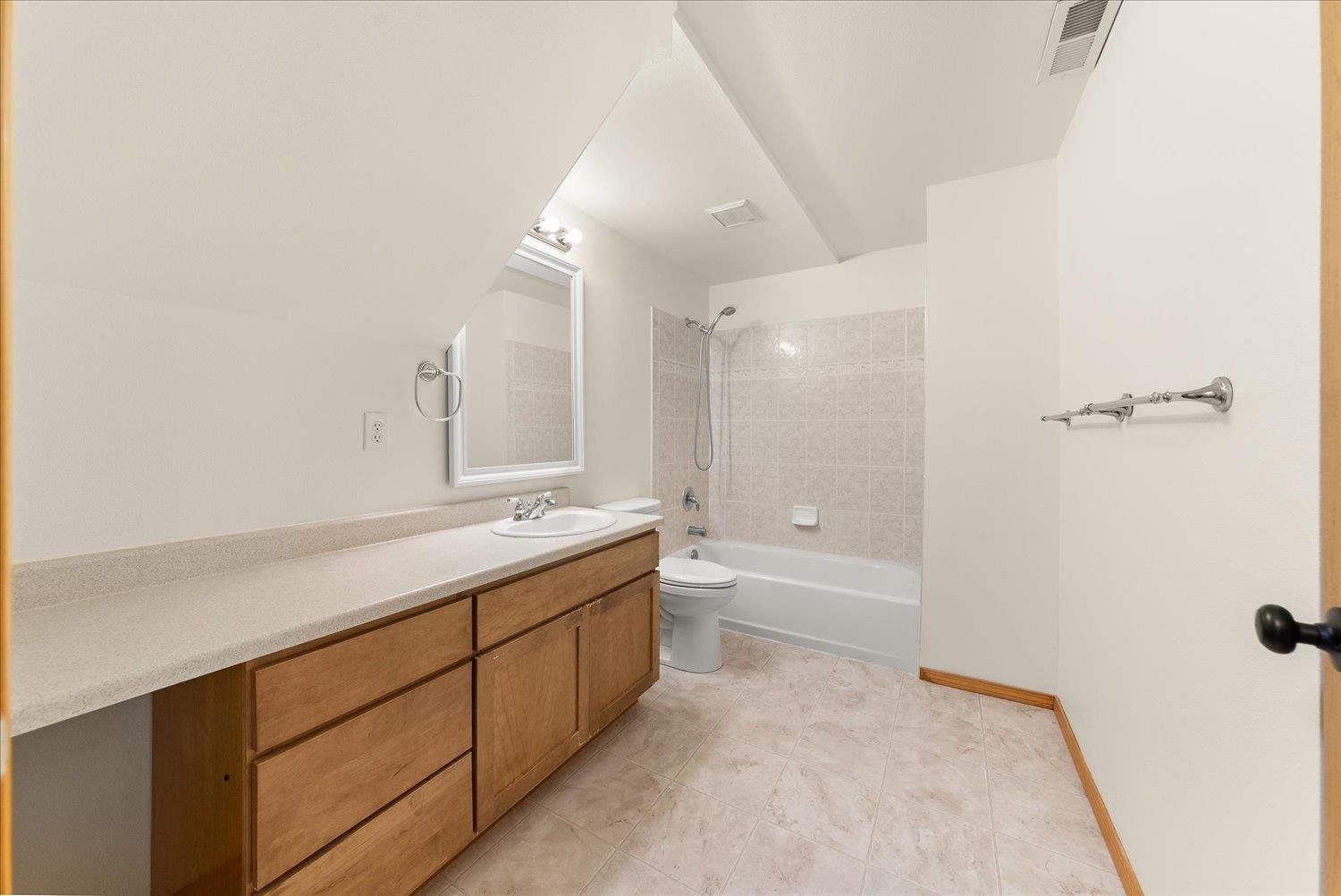 1215 N Stevenson Rd - Photo 24