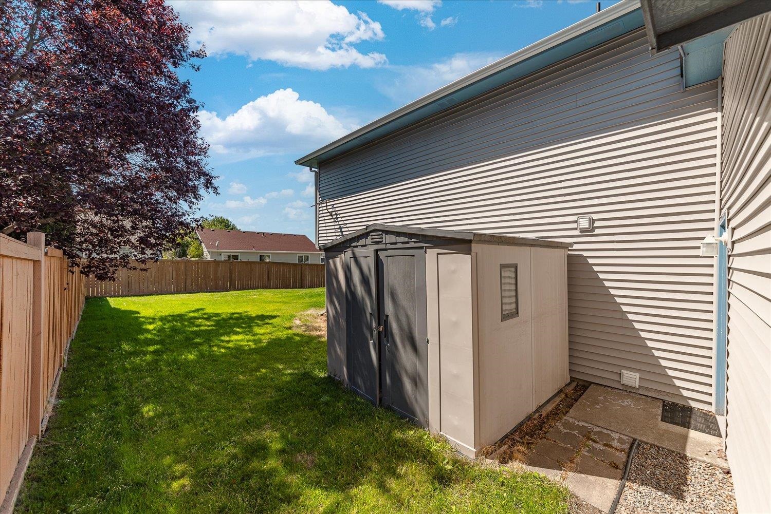 1215 N Stevenson Rd - Photo 33