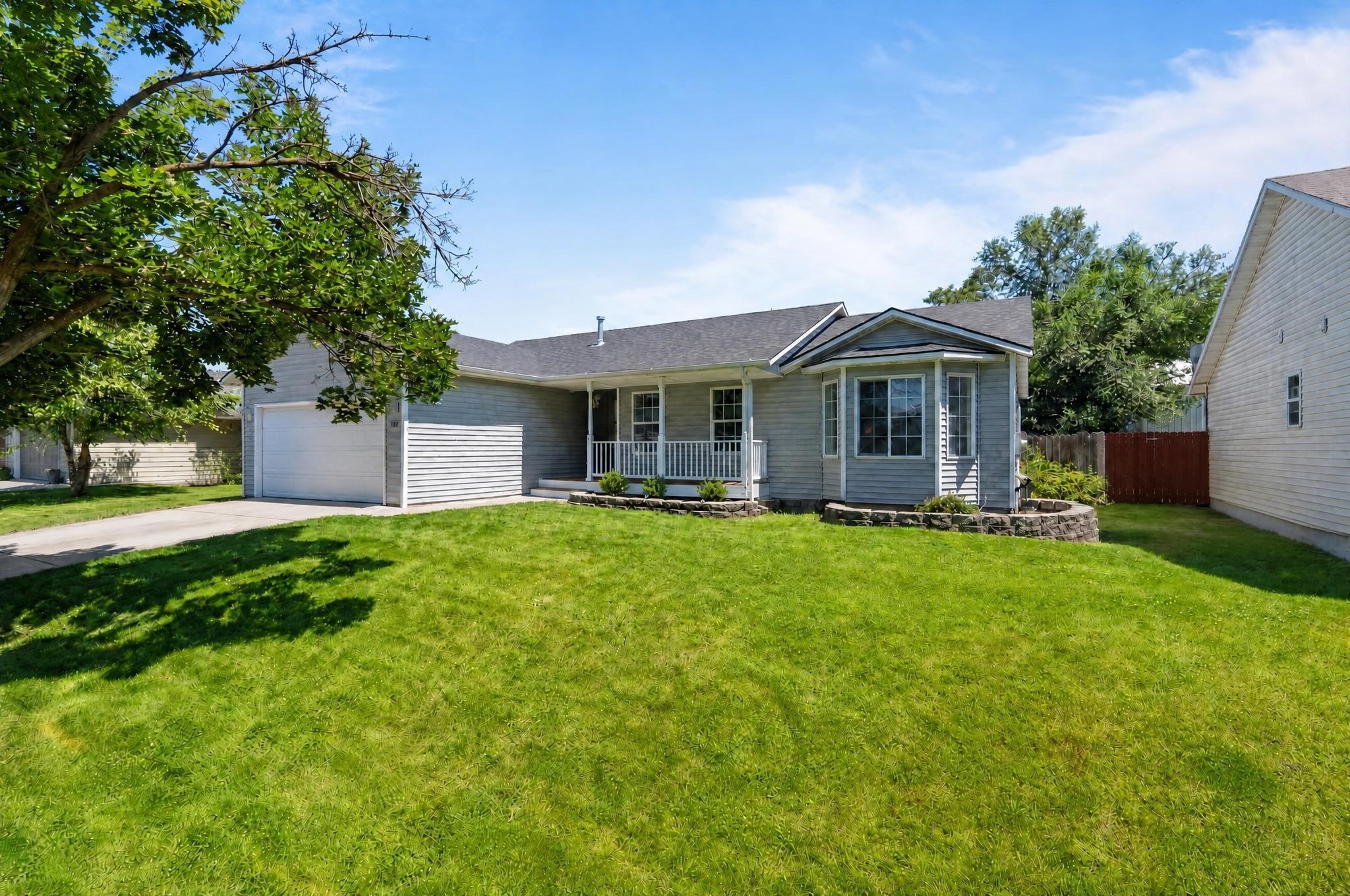307 S Morrow Ln - Photo 2
