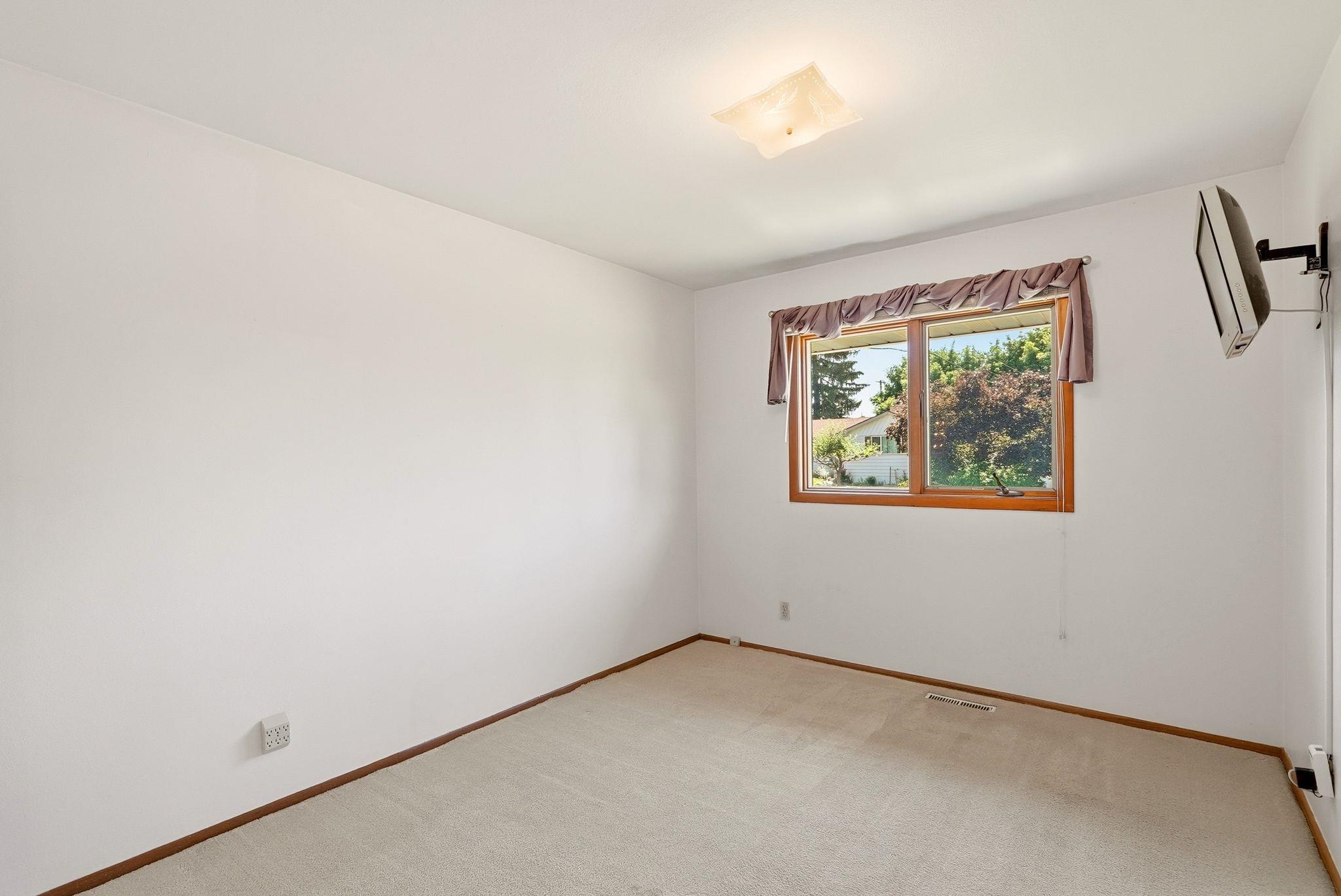 6414 N Fleming St - Photo 17