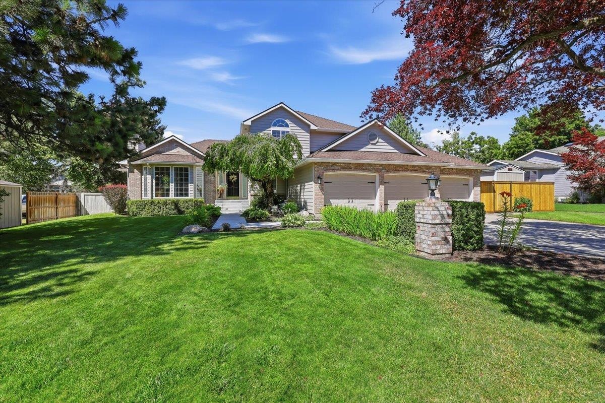 3109 E 65th Ave - Photo 1