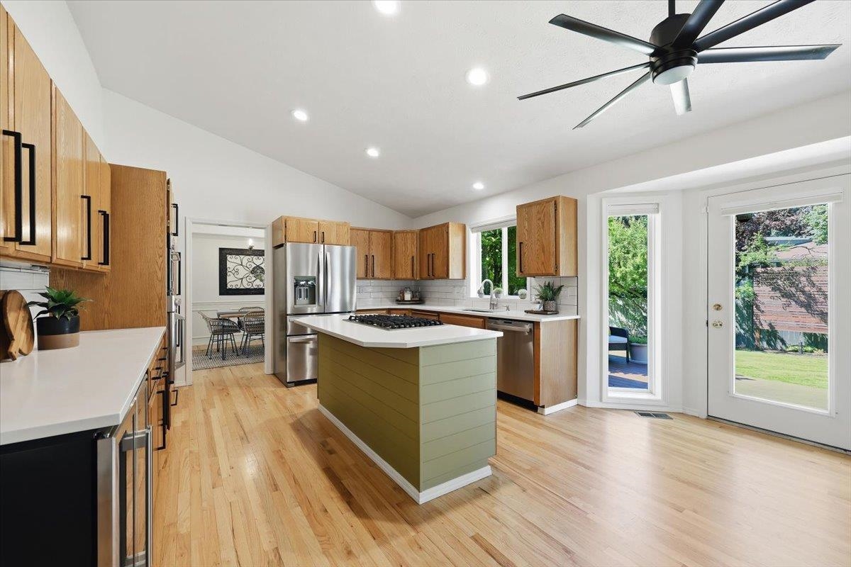 3109 E 65th Ave - Photo 9