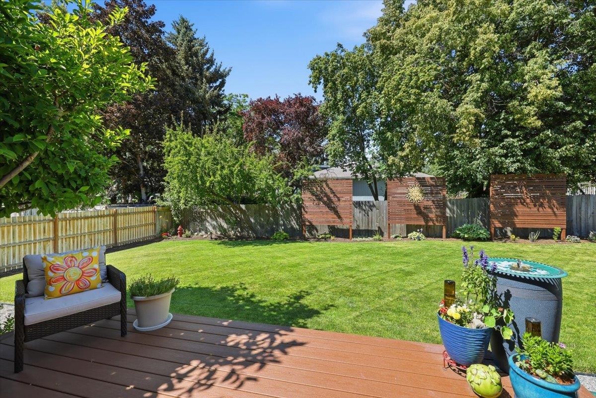 3109 E 65th Ave - Photo 29