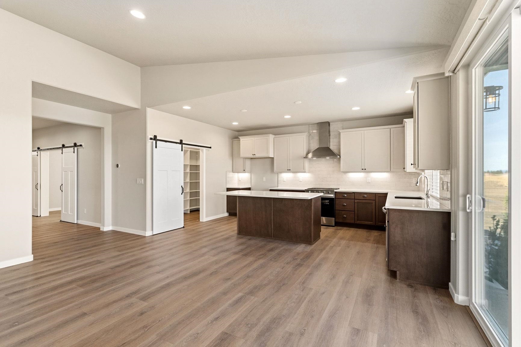 12184 N VALENCIA Ave - Photo 25
