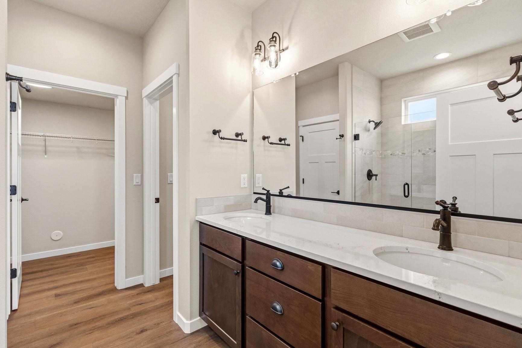 12184 N VALENCIA Ave - Photo 33