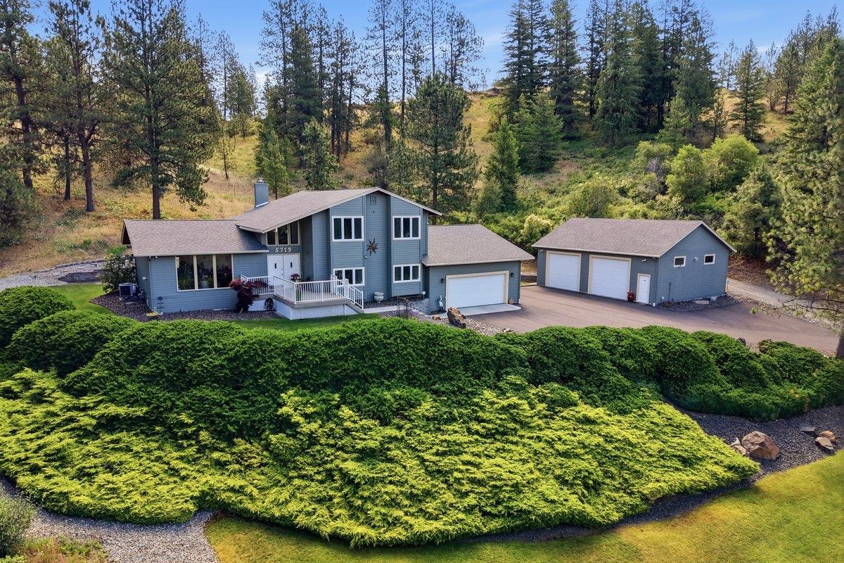 5719 S Cree Dr - Photo 1