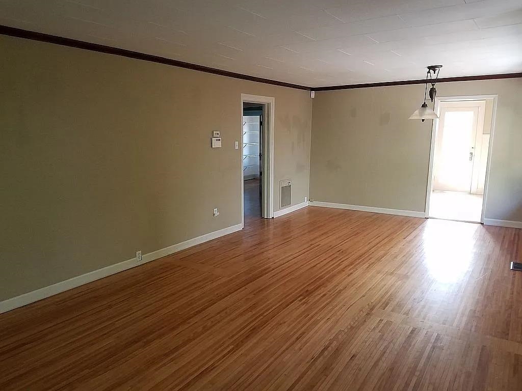 2916 S Manito Blvd - Photo 4