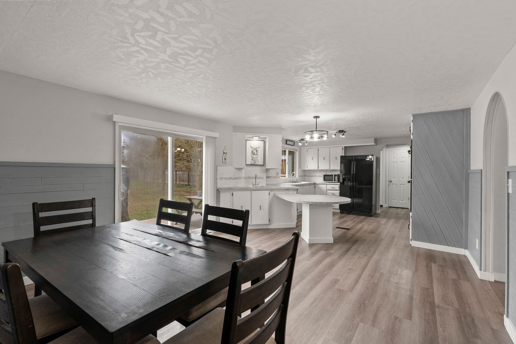 3210 E Denison-Chattaroy Rd - Photo 11
