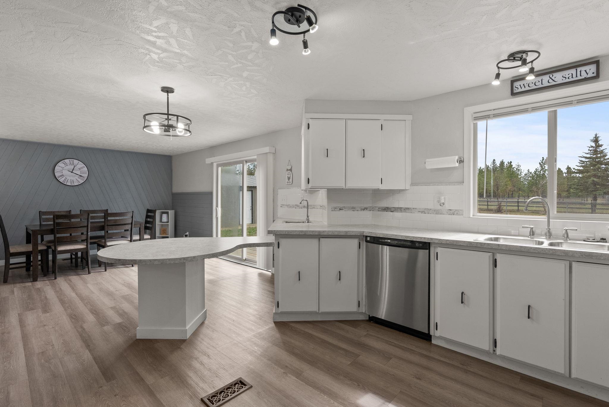 3210 E Denison-Chattaroy Rd - Photo 15