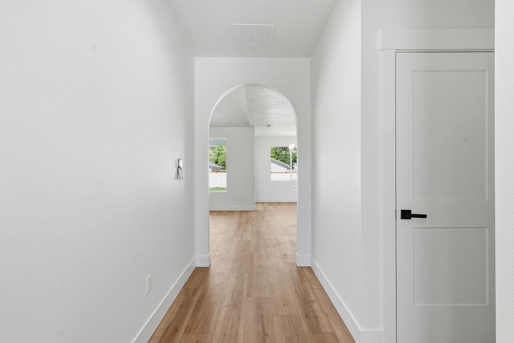 4801 E Fairview Ave - Photo 4